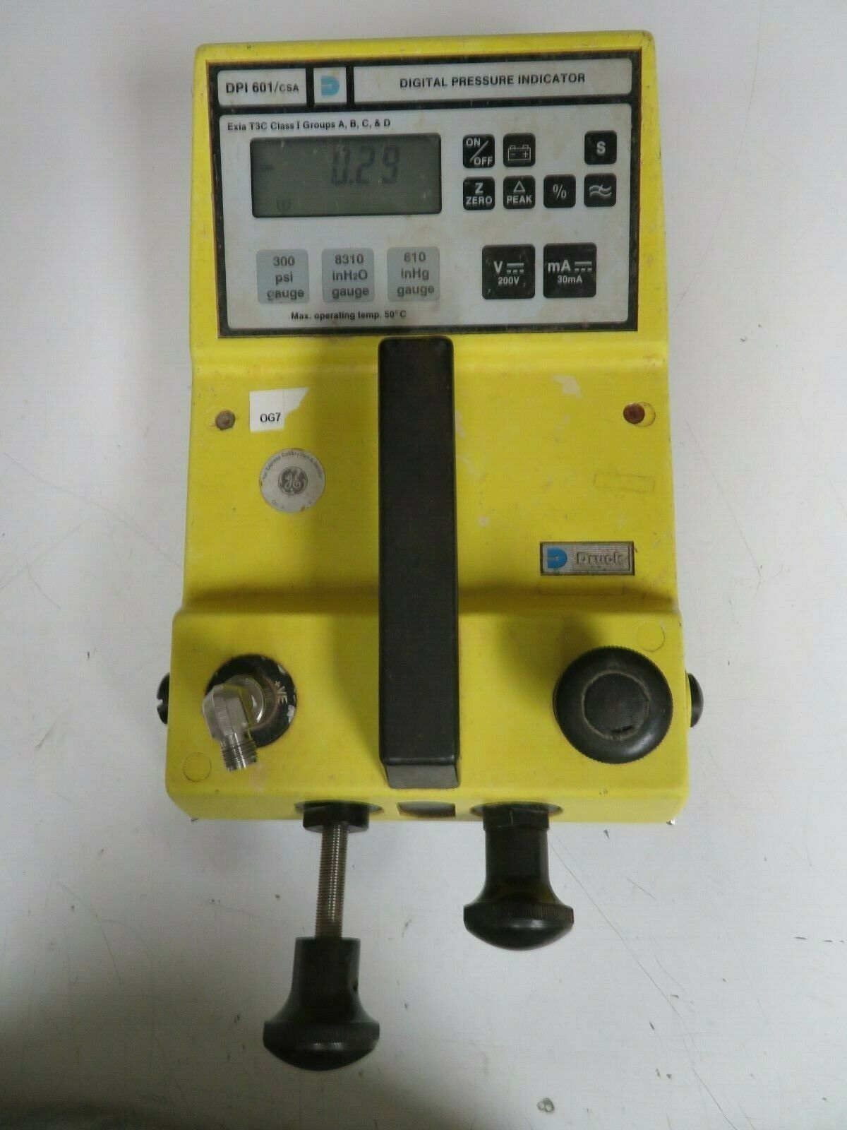 Druck model DPI 602/CSA Digital Pressure Indicator 300 PSI OG7