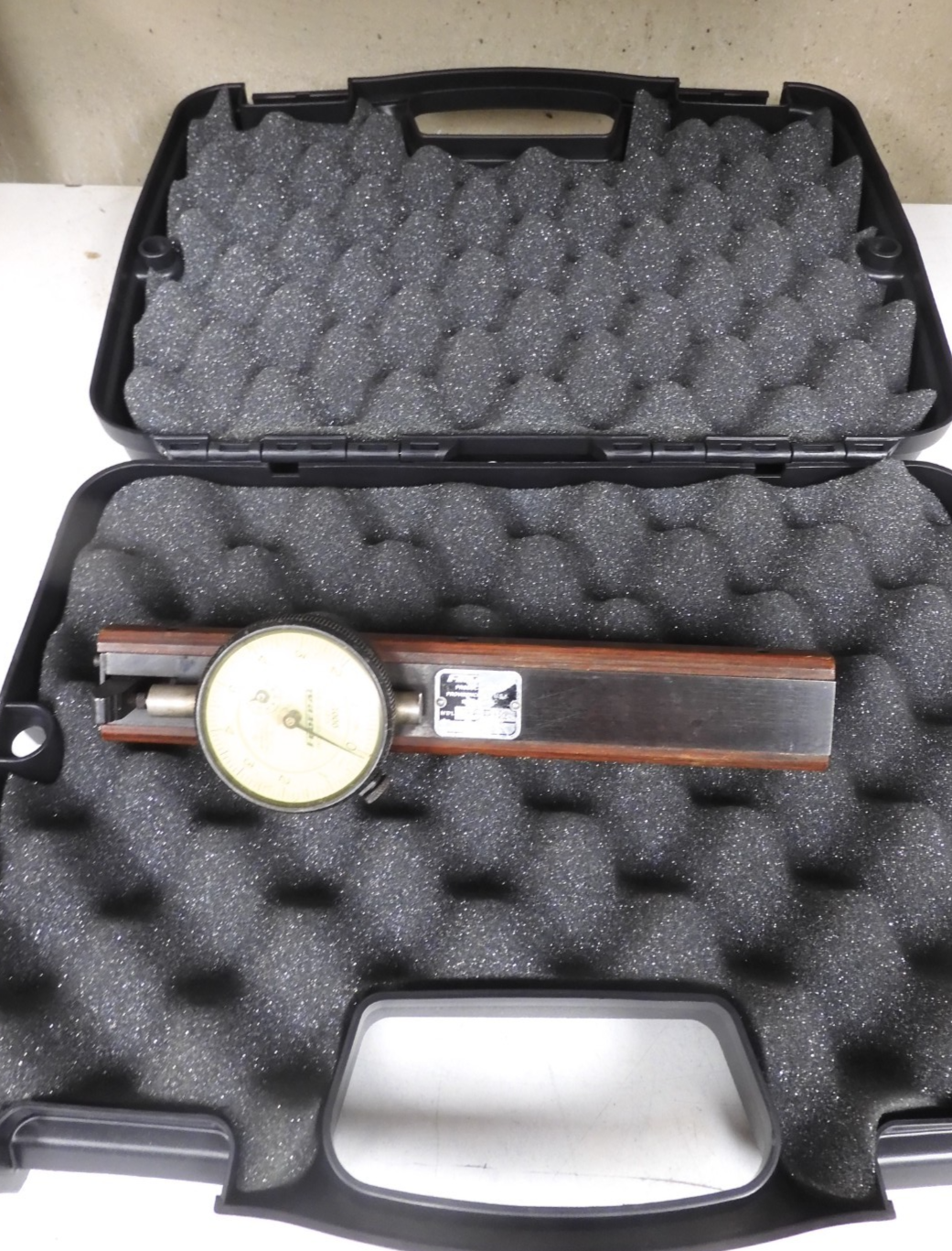Federal Gage - Model 36P - Shallow Diameter Gage 1-8"/.0001" - QK50