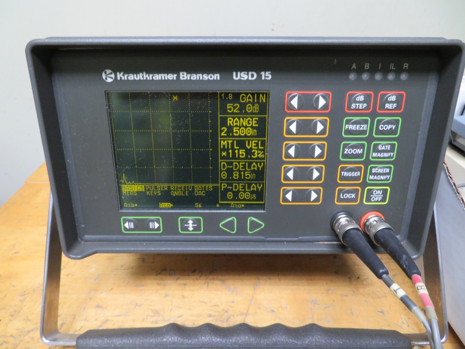 Krautkramer USN 15 Ultrasonic Flaw Detector complete with Transducers MA2 - Image 3