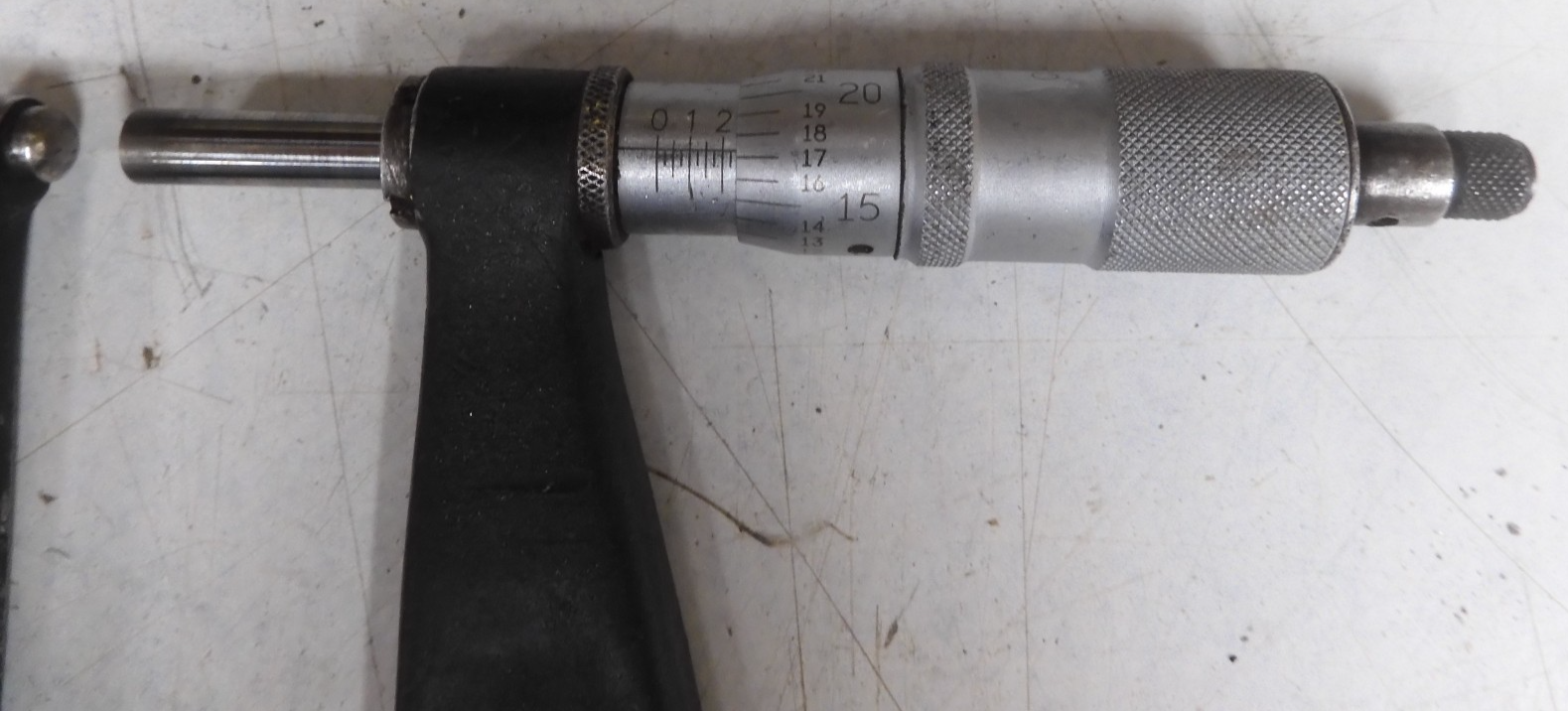 Scherr Tumico - Deep Throat Micrometer - 0-1"/.001" - 3" Depth - QB7 - Image 4