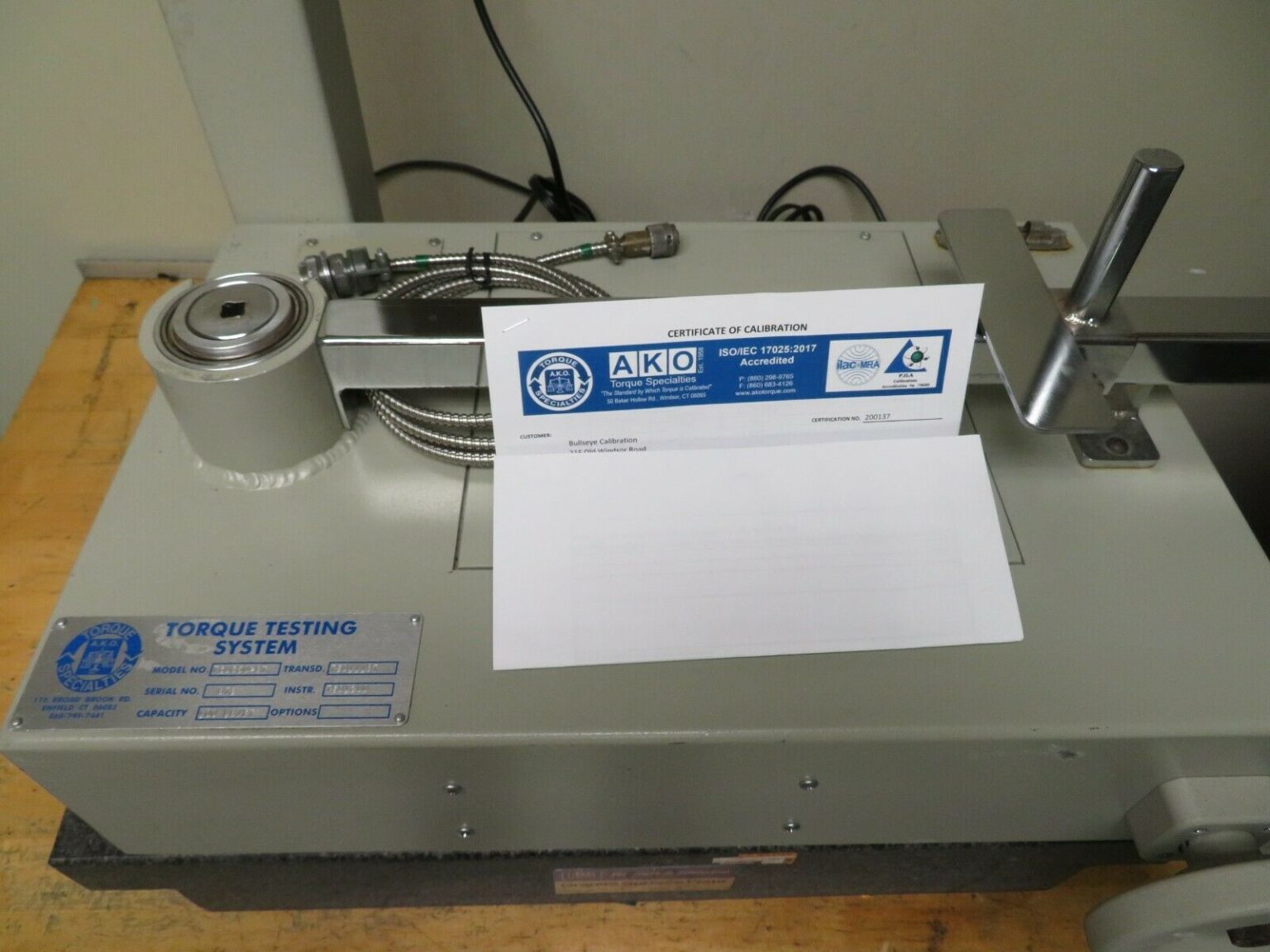 AKO Torque TSD650 100 FT/LB Torque Wrench Calibration System