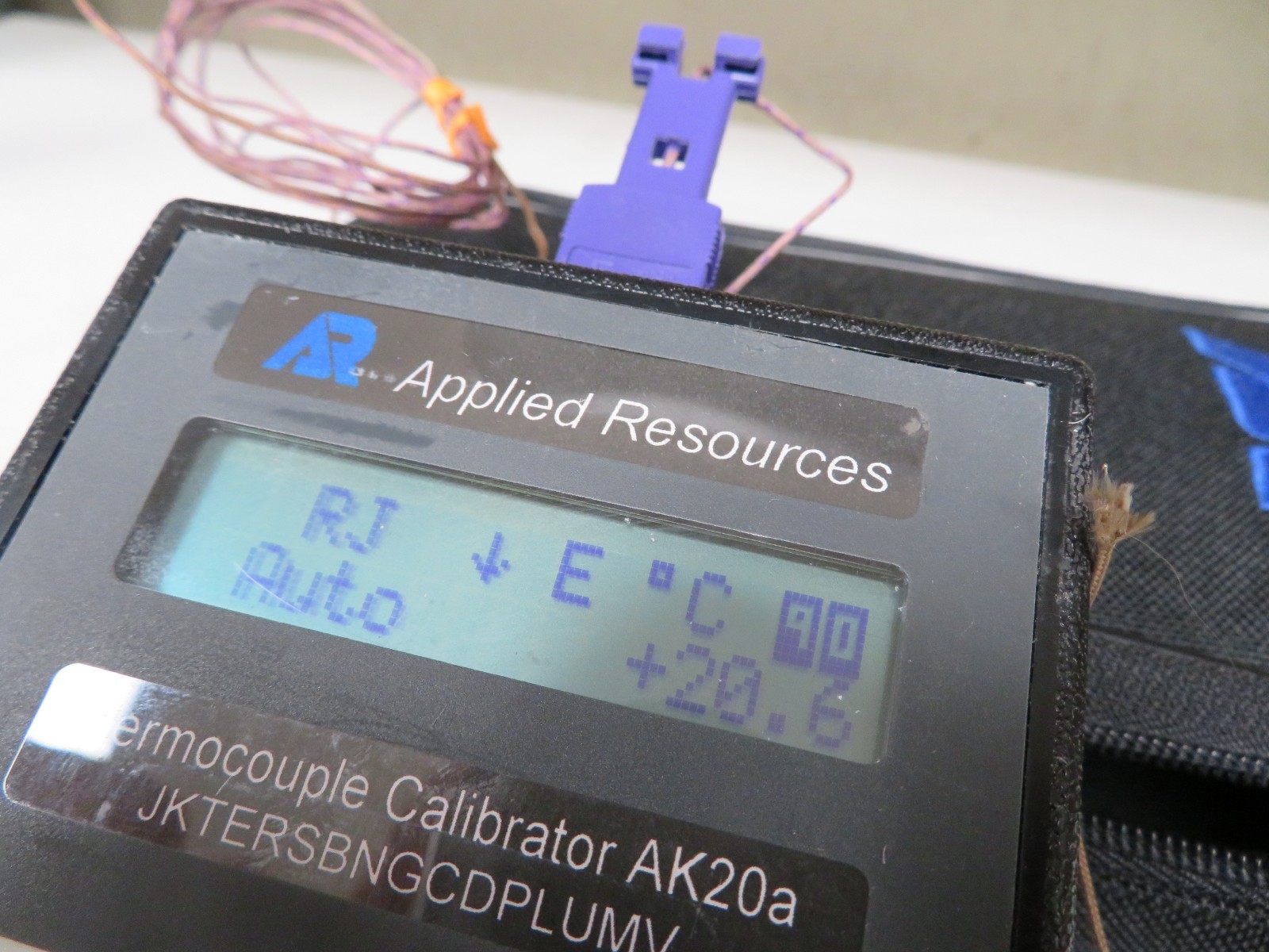 Applied Resources AK20A Thermocouple Calibrator QG6 - Image 4