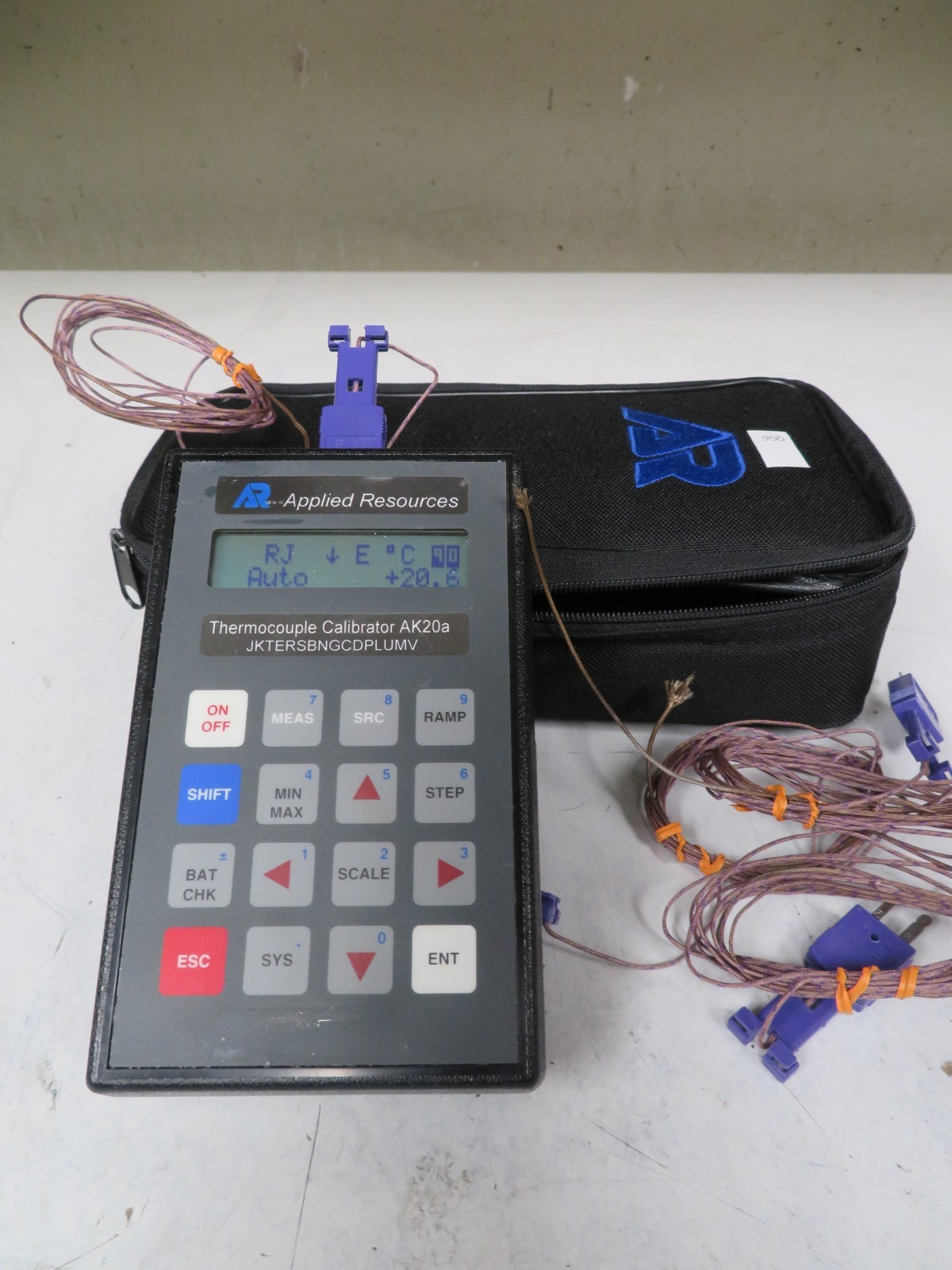 Applied Resources AK20A Thermocouple Calibrator QG6