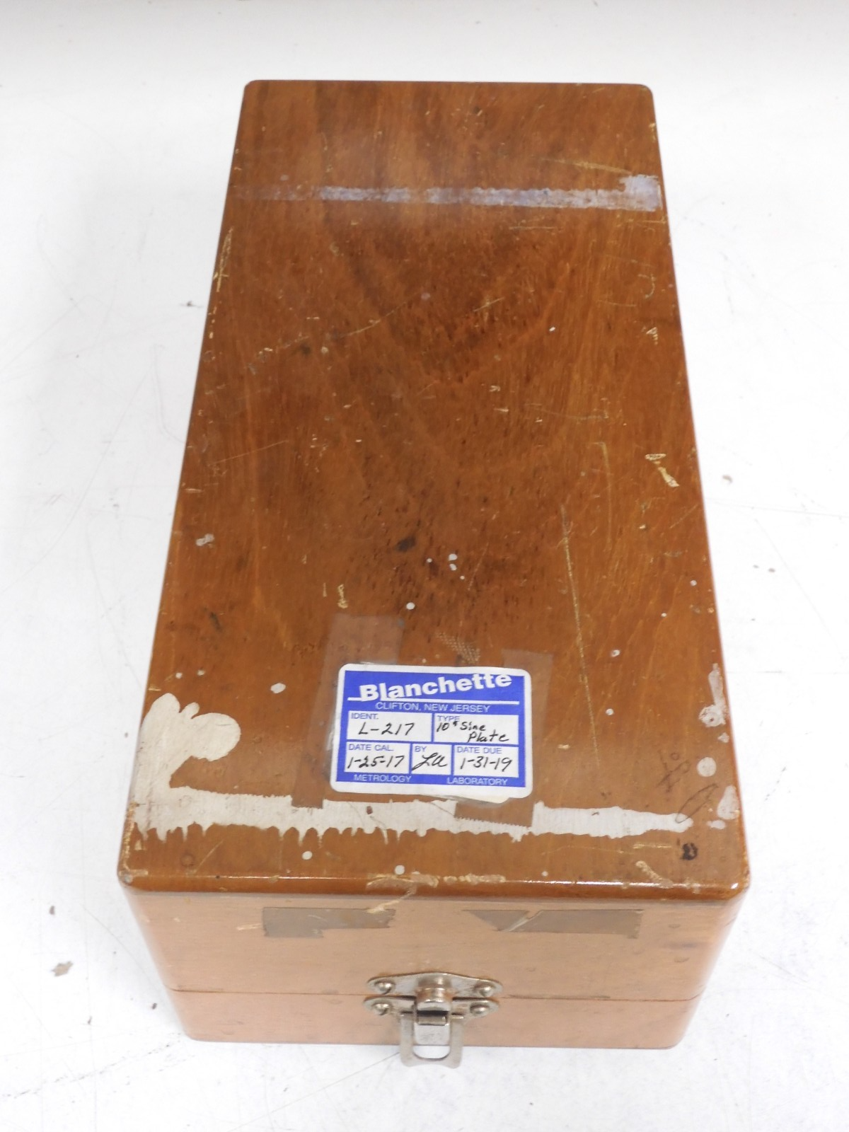 Blanchette 10" x 5" Sine Plate with Wooden Storage Case - QD76 - Image 8