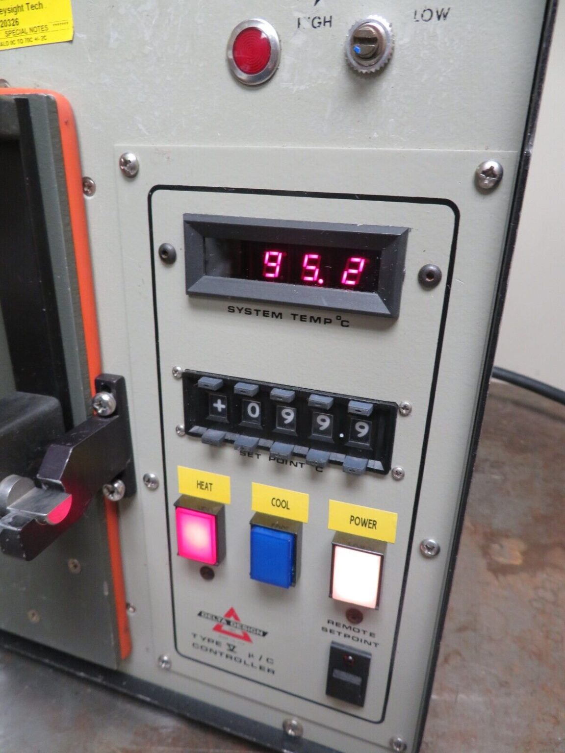 Delta Design 2300CN 2300 Thermal Cycler Temperature Environmental