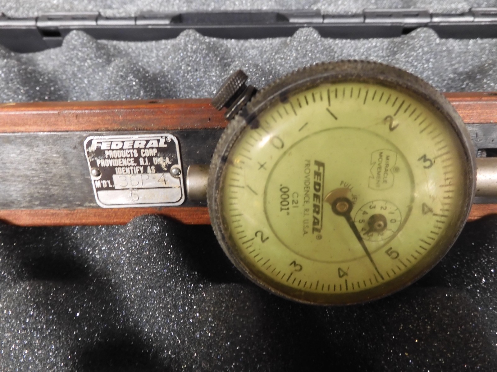 Federal Gage - Model 36P - Shallow Diameter Gage 1-8"/.0001" - QK46 - Image 3
