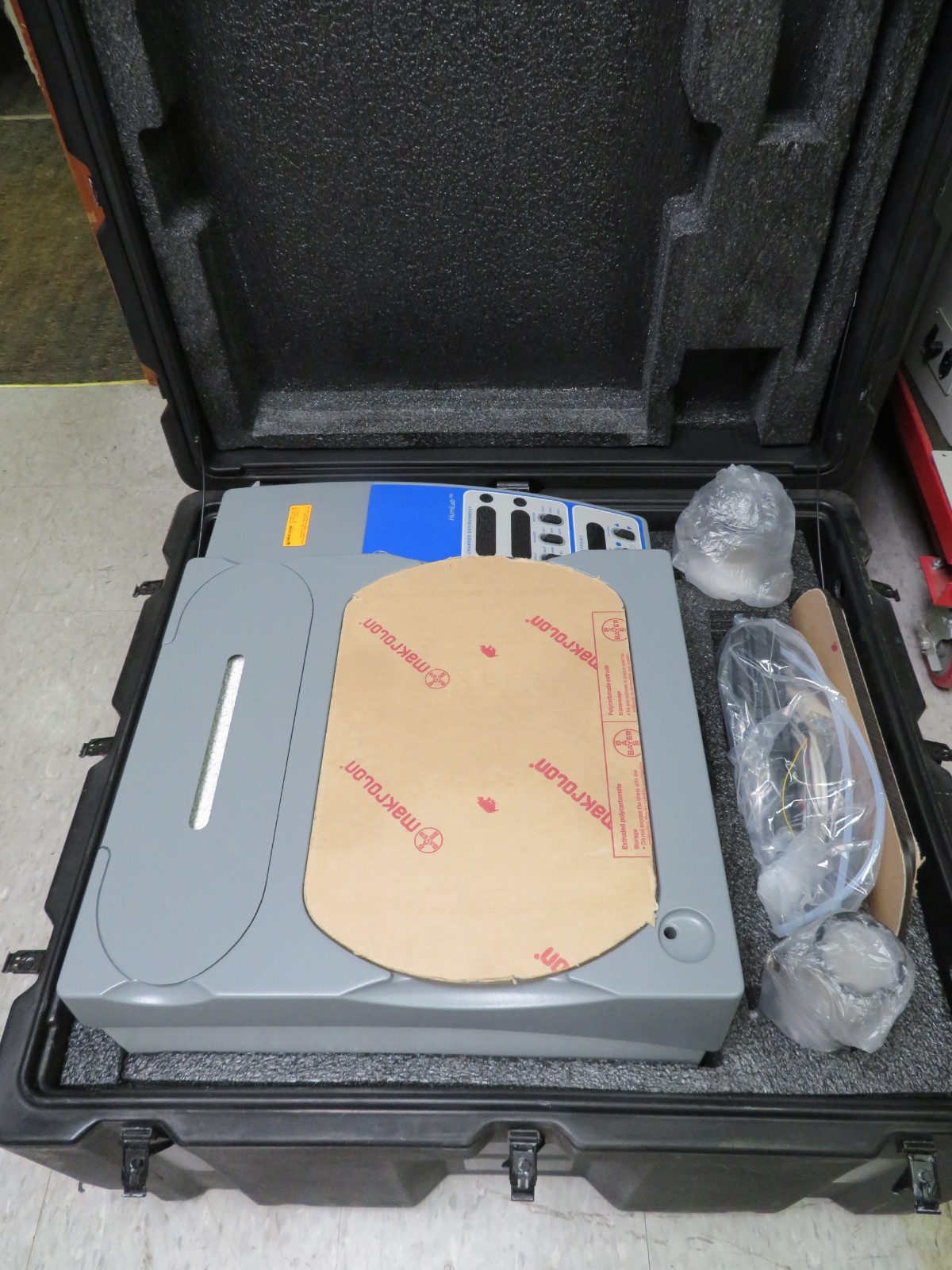 GE Sensing General Eastern Humilab Humidity Calibration Standard NOS