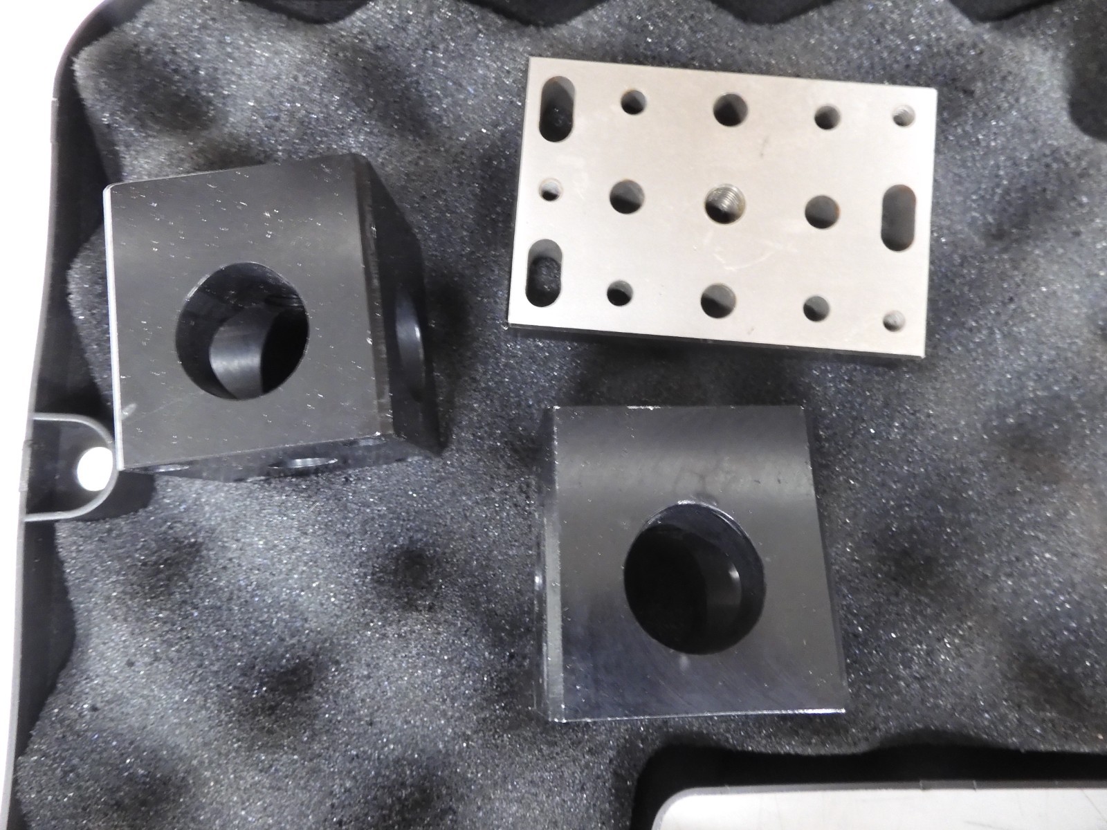 HP/Agilent model 10557A - Laser Optics - Turning Mirror and Accessories - QF45 - Image 5