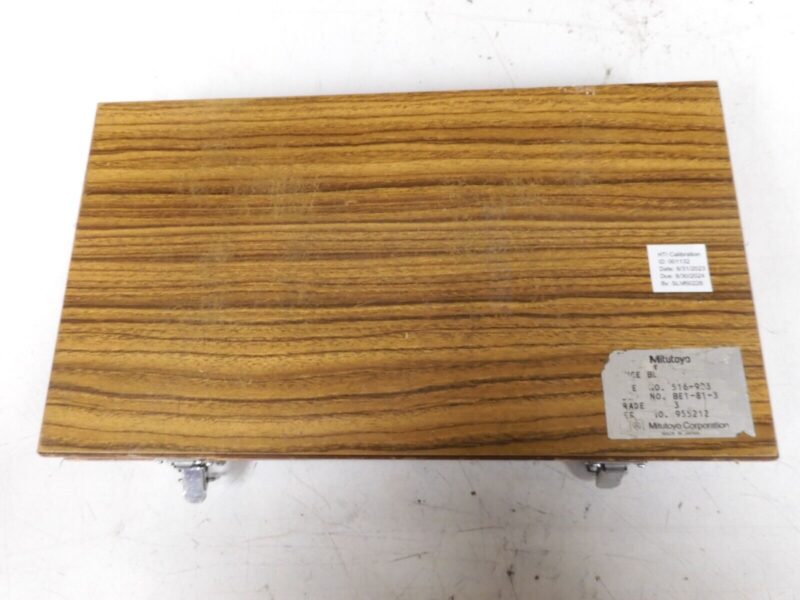 Mitutoyo Gage Block Set - 81 pcs. - Grade 3 English, Steel Rectangular - PW8 - Image 4