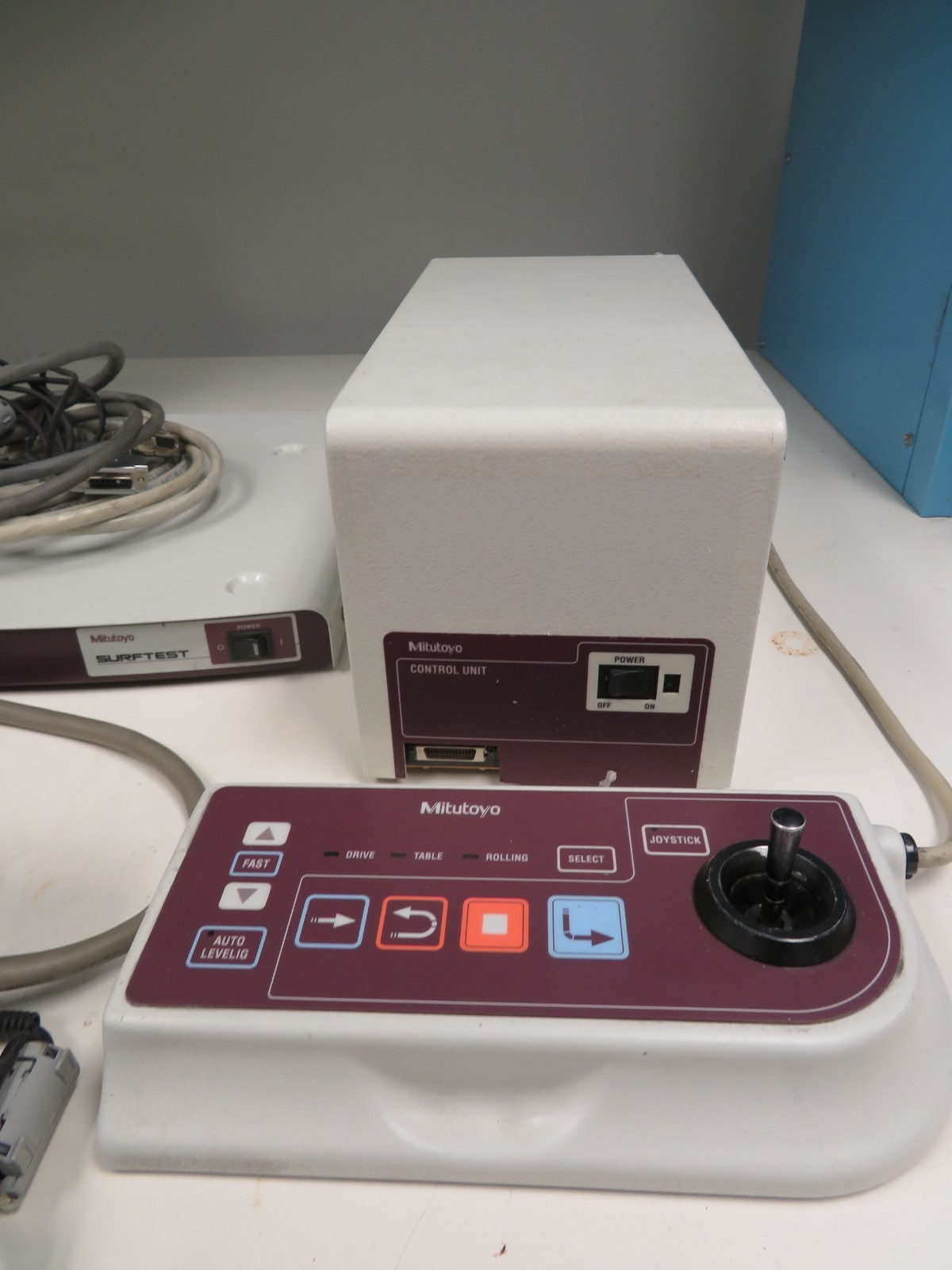 Mitutoyo SV2000 Drive Unit, Controller Unit, Joystick, Interface MISC QK72 - Image 3