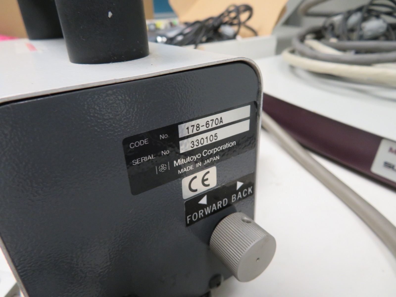 Mitutoyo SV2000 Drive Unit, Controller Unit, Joystick, Interface MISC QK72 - Image 5