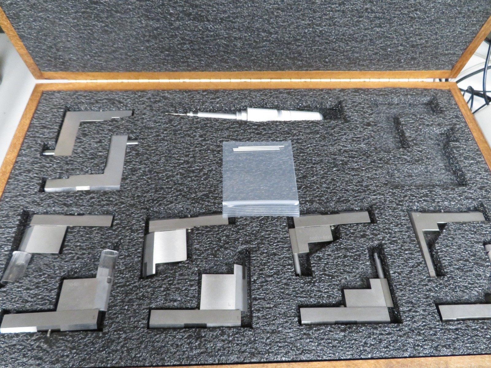 Pratt Whitney Universal Lab SuperMicrometer Measuring Machine Metrology - Image 4