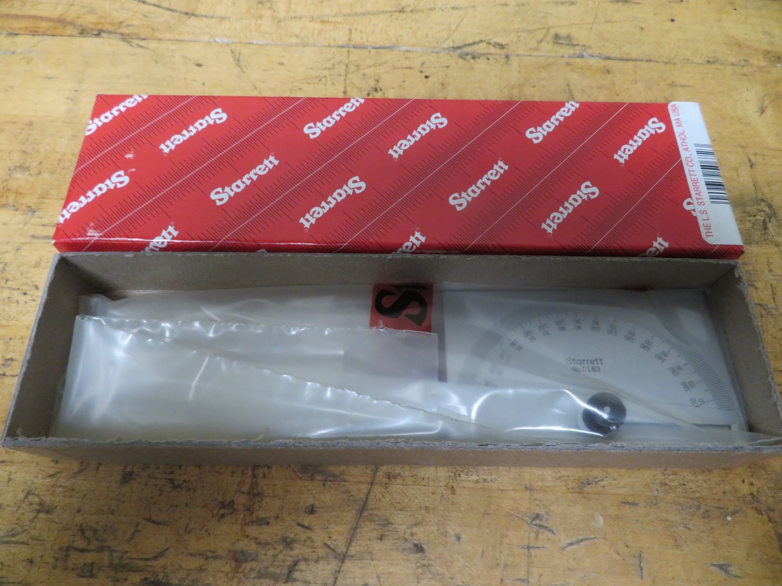 Starrett C183 - 6 Inch Long Blade, 180 Max Measurement, 1 Dial Graduation QH11