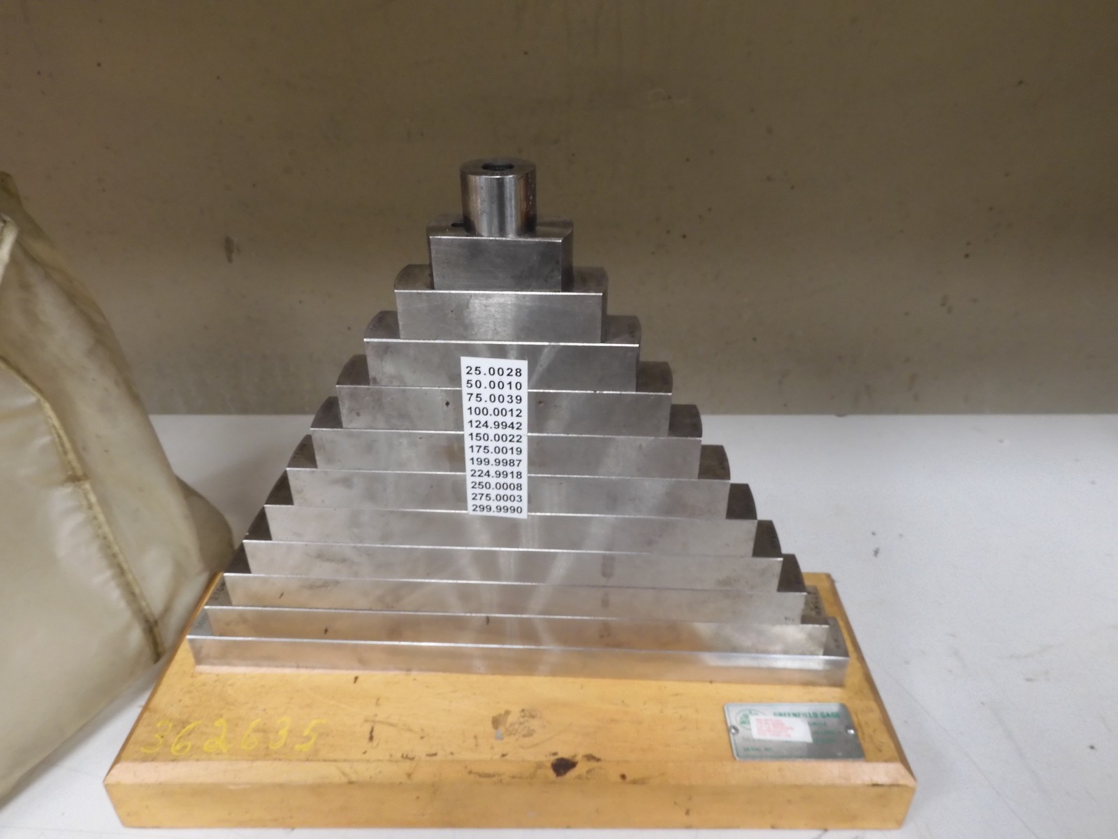 Greenfield Gage - Metric Micrometer Calibrator/Standard 25-300mm - QF36 - Image 3