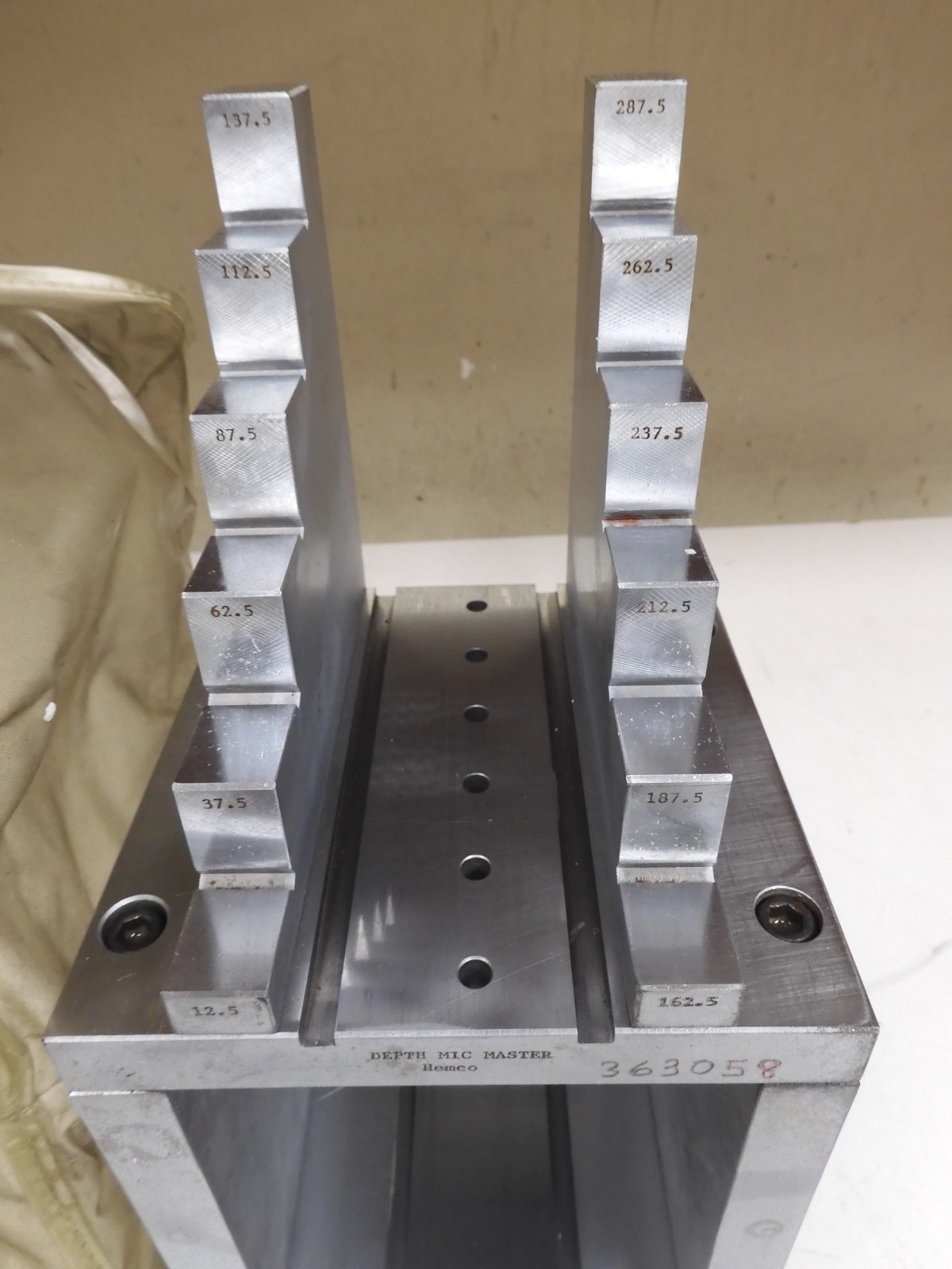 Hemco - MikeMaster - Depth Micrometer Calibrator - Metric 12.5-287.5 mm - QF35 - Image 5
