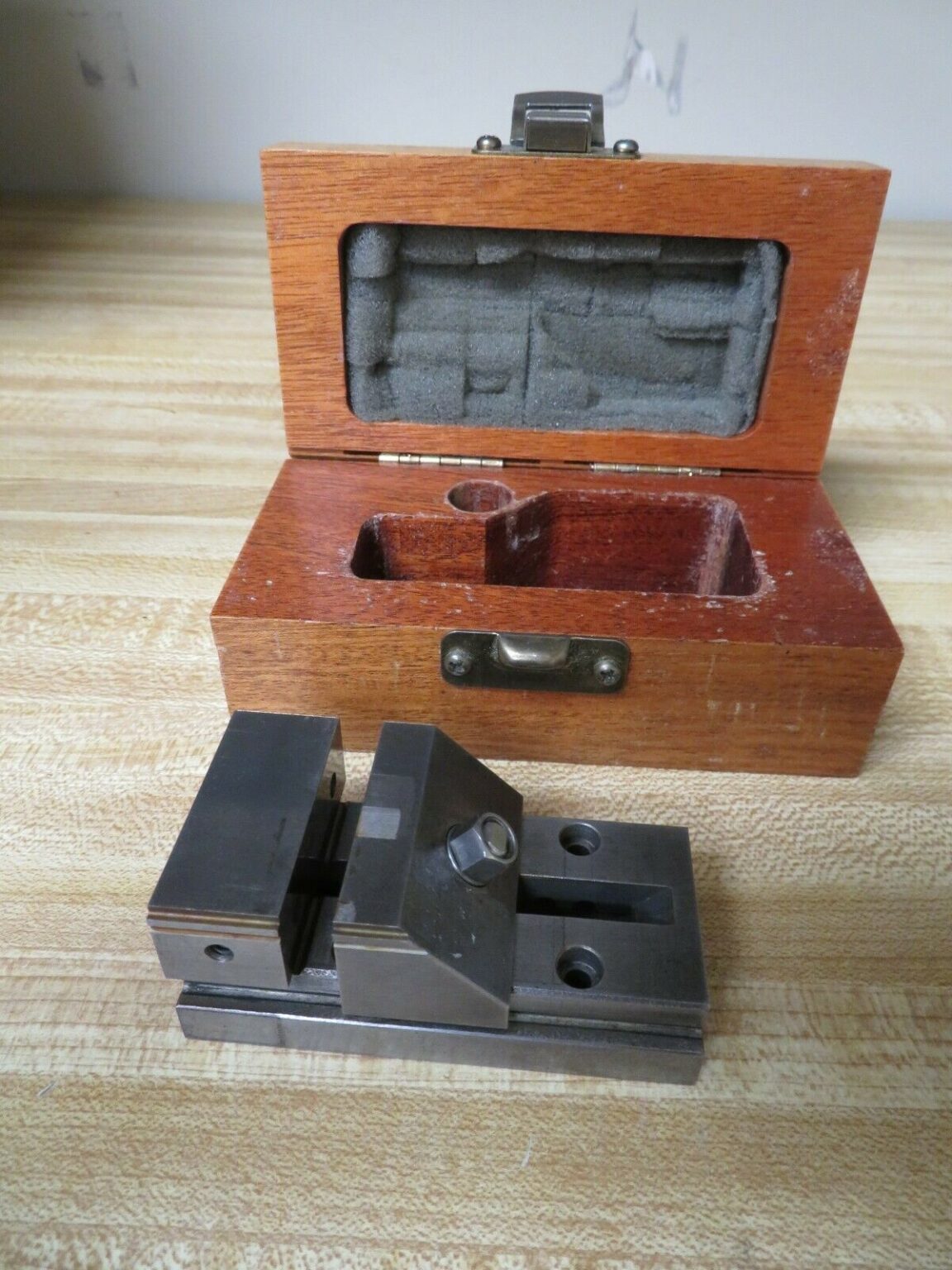 Hermann Schmidt 3” Jaws Precision Machinist/Grinding Metal Vise