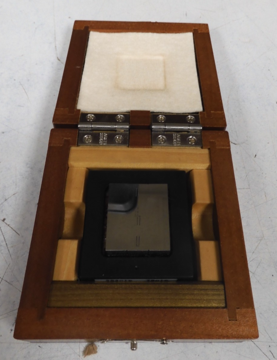 Mitutoyo - model 178-612 - Reference Step Specimen - QF08