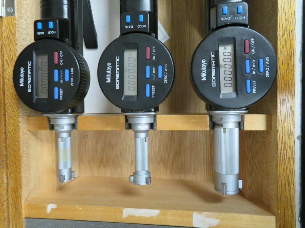 Mitutoyo model 568916 .51.0"/.00005" Borematic Gage set w/ rings