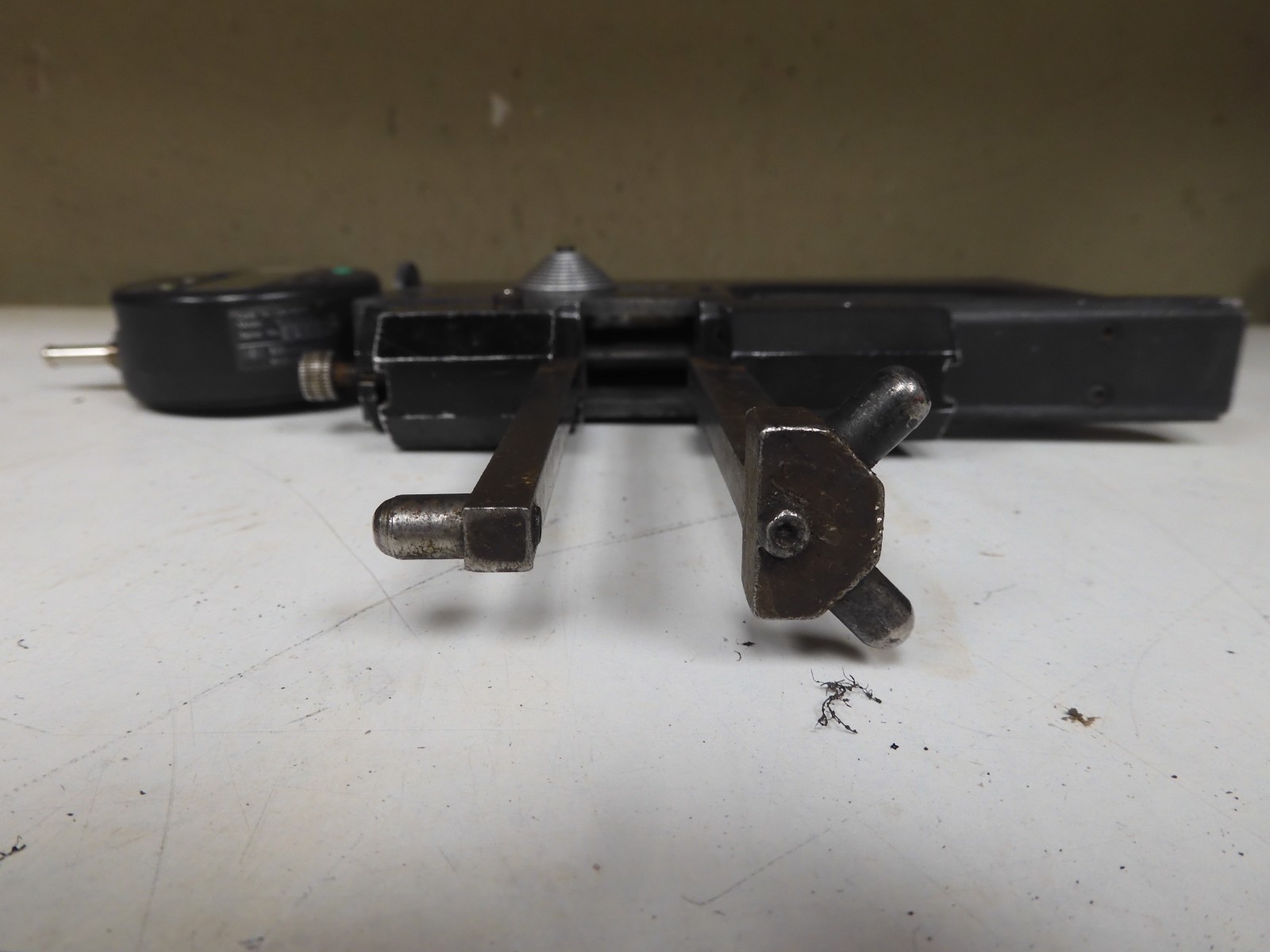 Mueller Gage - model 179 - Parallel Movement Groove Diameter Gage - QL5 - Image 5