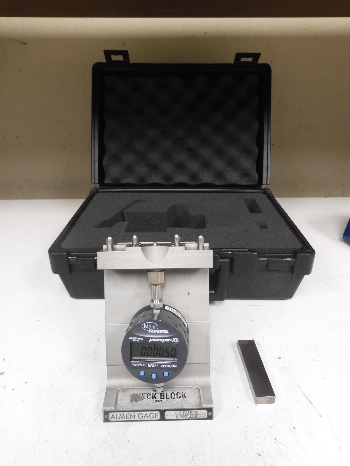 Almen Gage - model TSP-3 Rev. B - w/ Mahr Digital Indicator and case - QF52