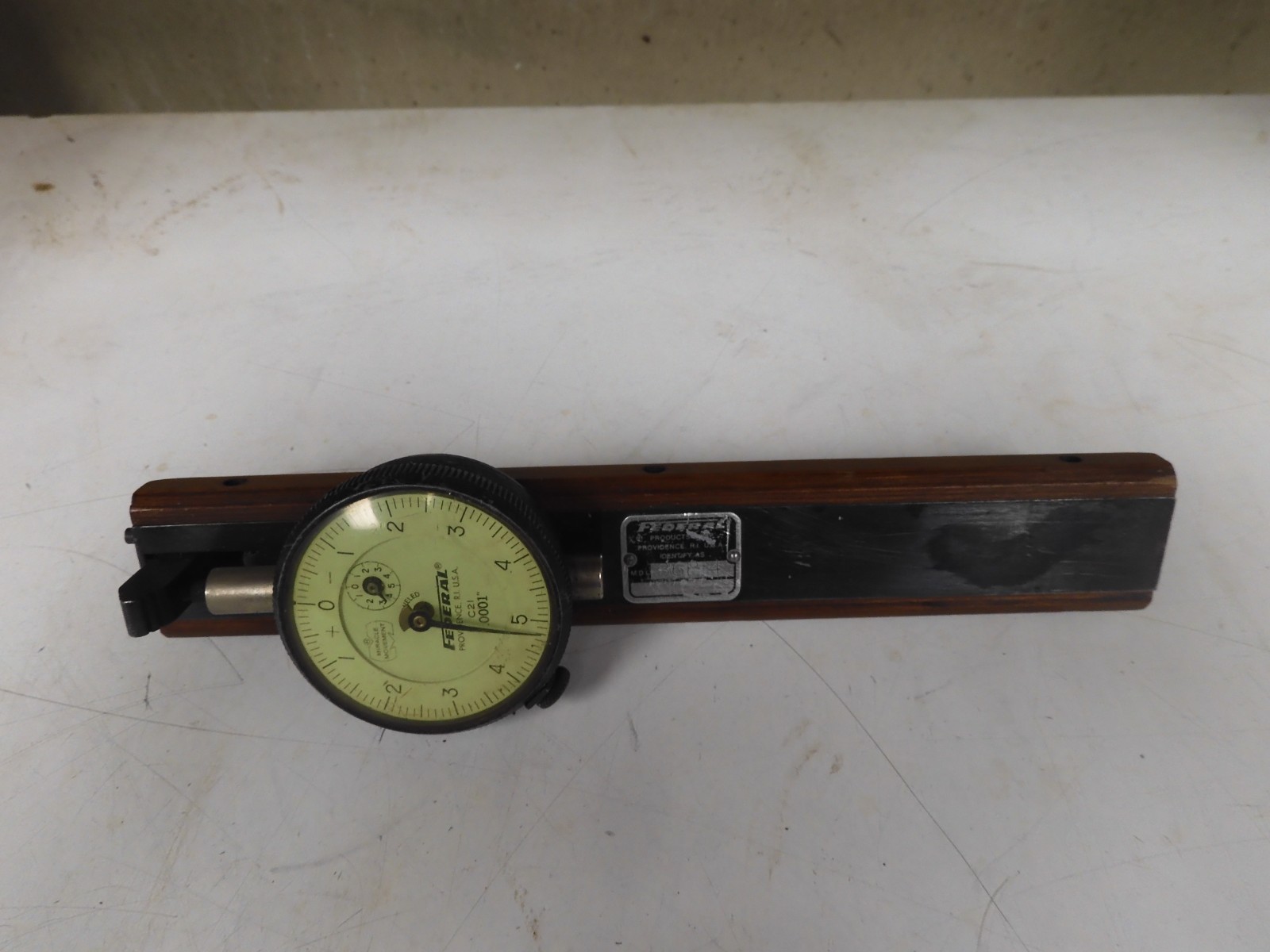 Federal Gage - 36P - Shallow Diameter Gage 1-8"/.0001" (no gaging tips) - QK59