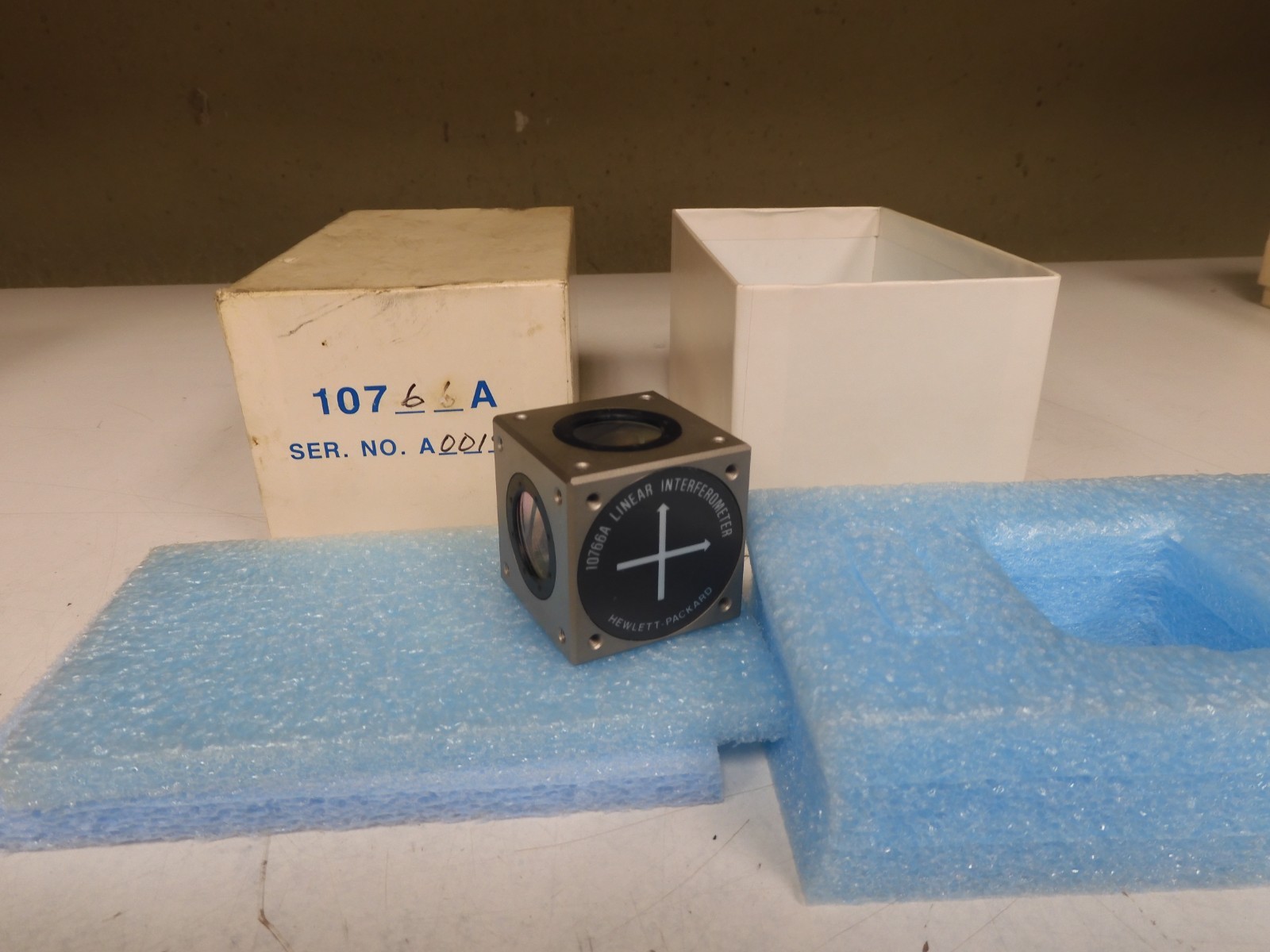 HP/Agilent model 10766A - Laser Optic - Linear Interferometer - QF43