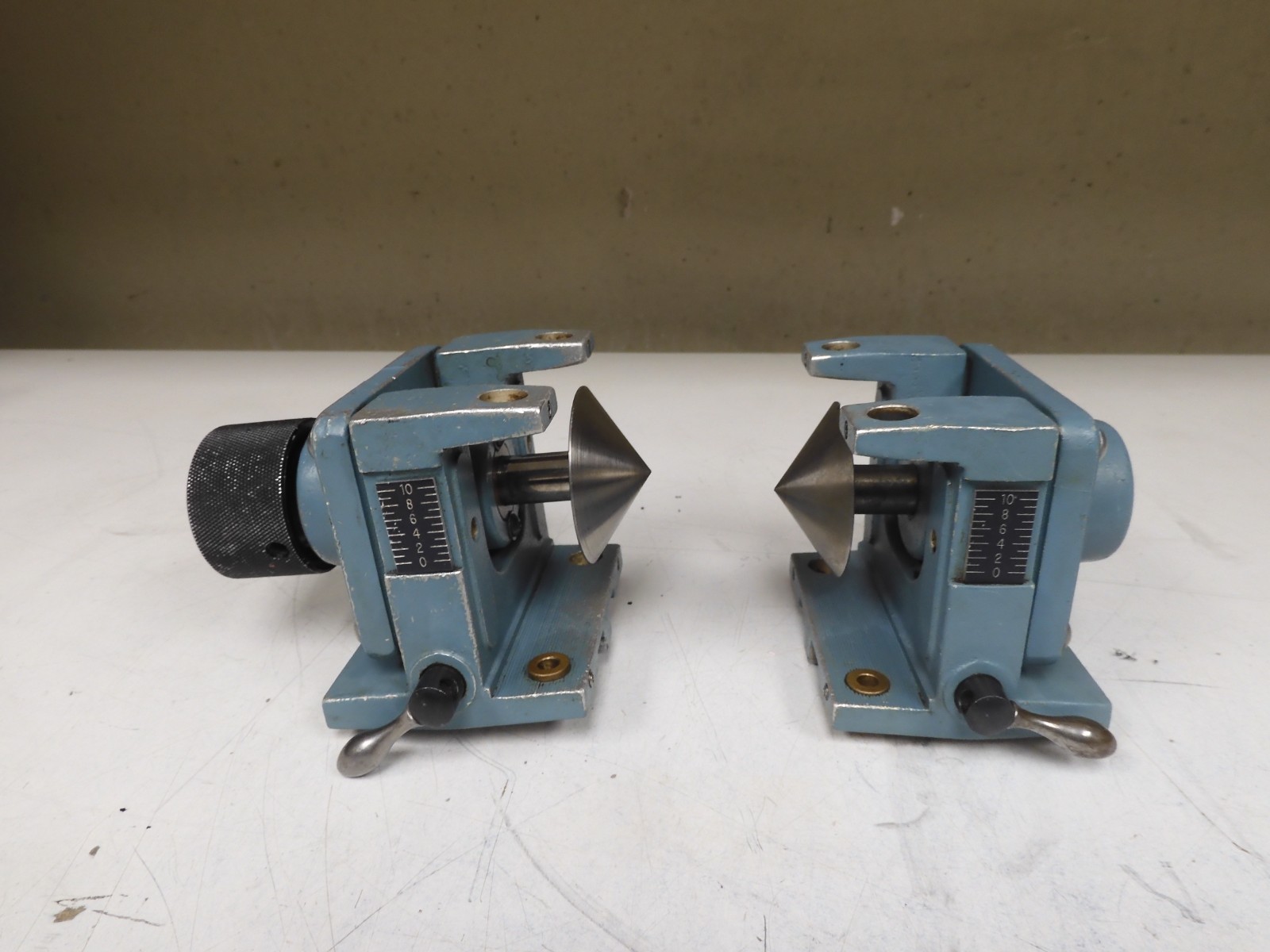 LaserMike - Laser Micrometer Stage Centers with a 4" Swing - QF13