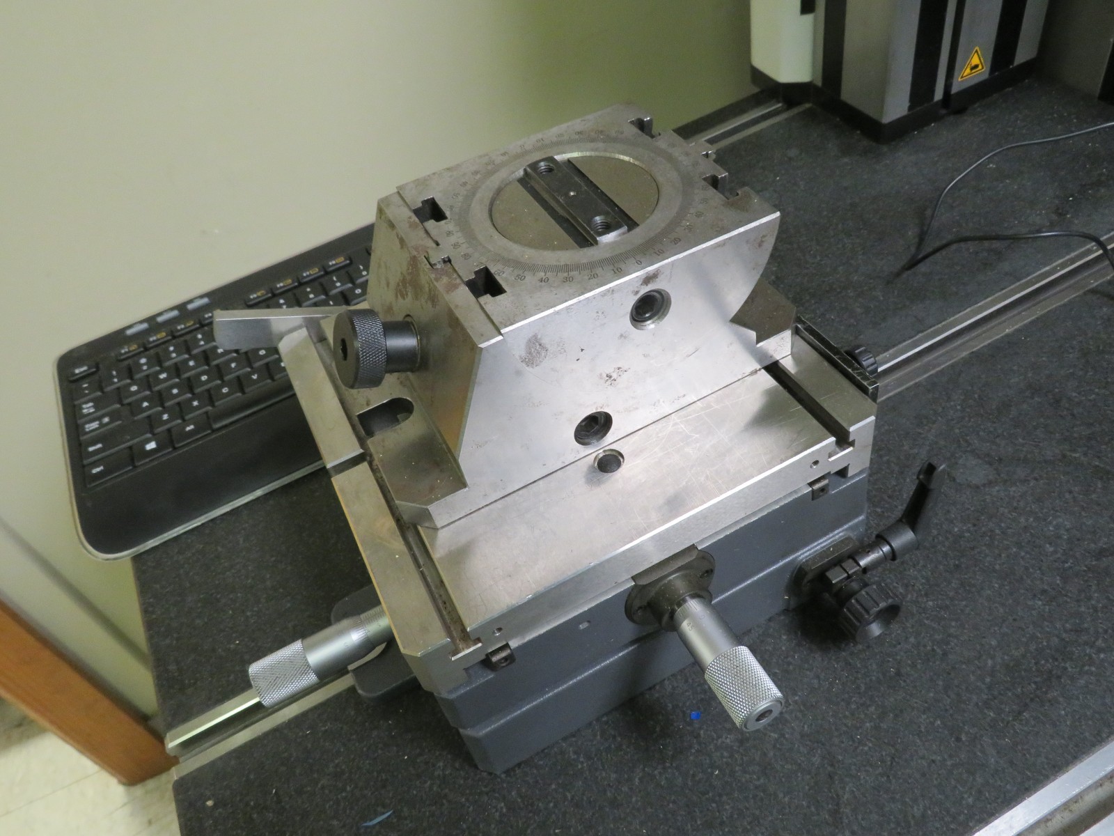 Mahr CD120 Contour Measuring Machine & Profile Measuring machine Complete - Image 8