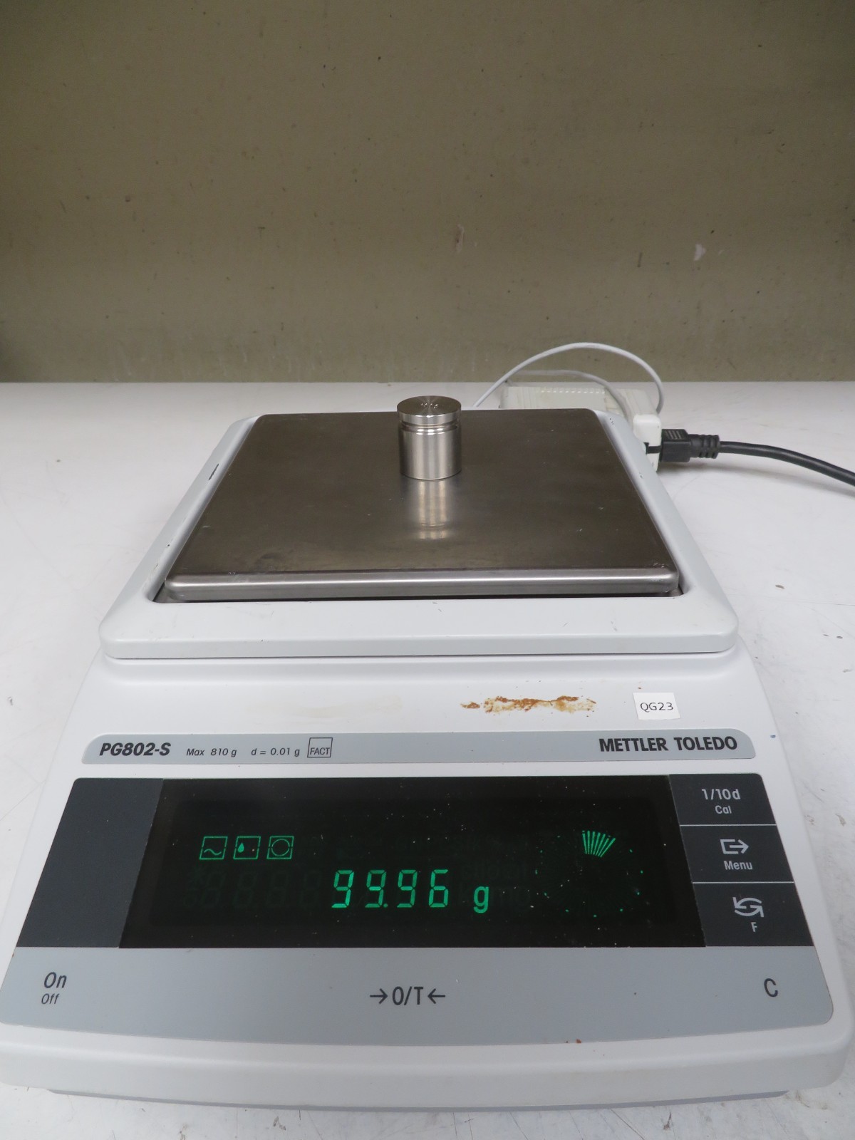 Mettler Toledo PG802-S 810g d 0.01g Analytical Balance - QG23