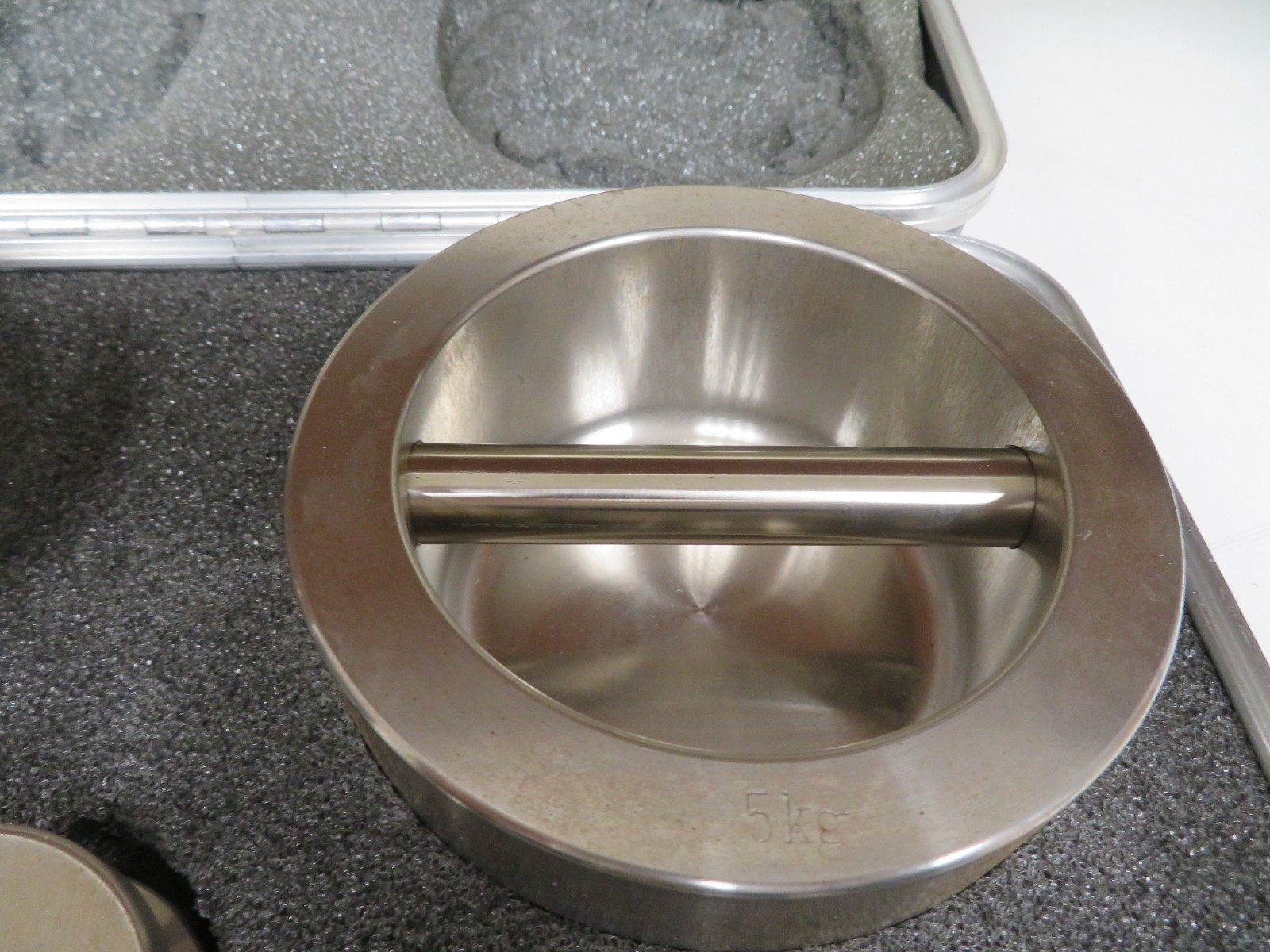 Rice Lake ASTM Calibration Metric Weights Set 11 KG Total Class 3 QF45 - Image 4