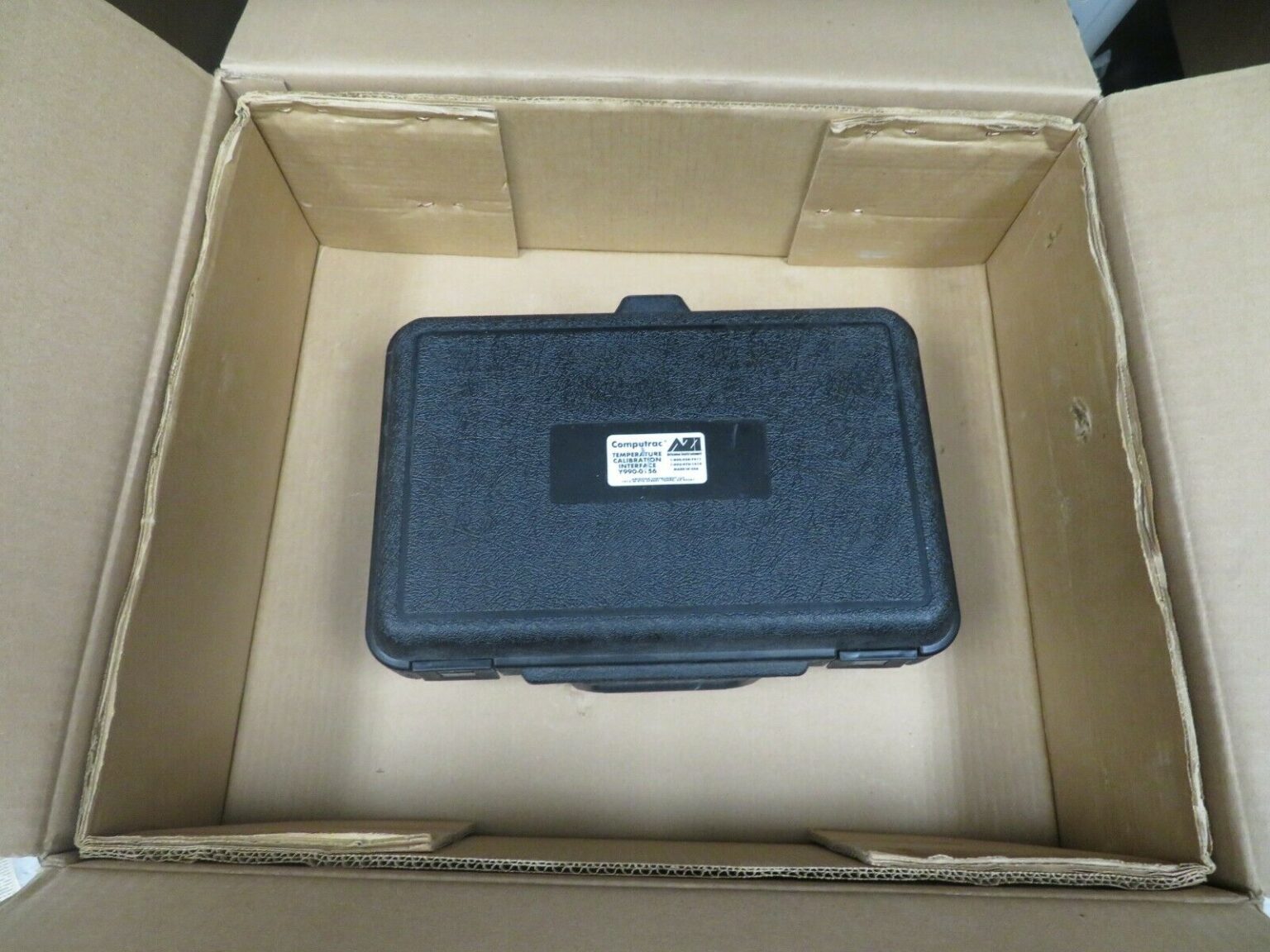 Arizona Instrument Computrac Vapor Pro Moisture Analyzer CT3100L w