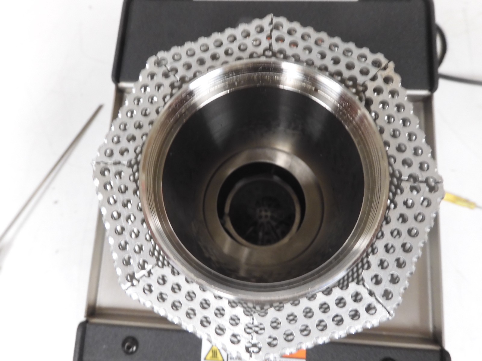 Fluke Hart Scientific 7102 Micro-Bath, -5 °C to 126 °C (23 °F to 259 °F) - QF28 - Image 5