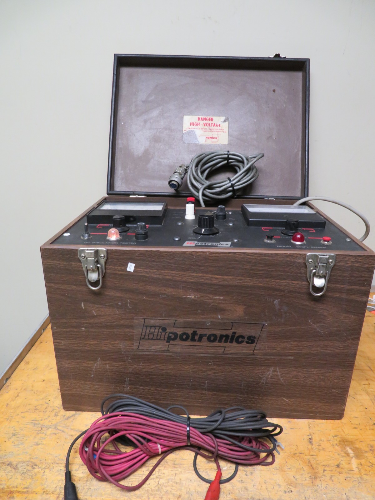 Hipotronics 800PL series 8120-P 120kV DC Insulation Tester QE38