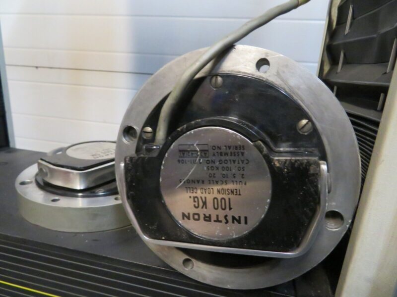 Instron 1122 Testing Machine 1125lbf (5kN) 5500R Upgrade no CPU/Software - Image 4