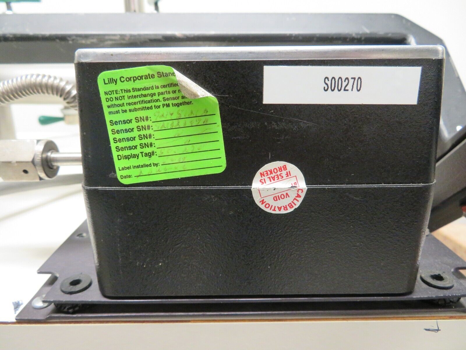 MKS Instruments PVS6B Portable Vacuum Calibration System 1000 & 10 Tor