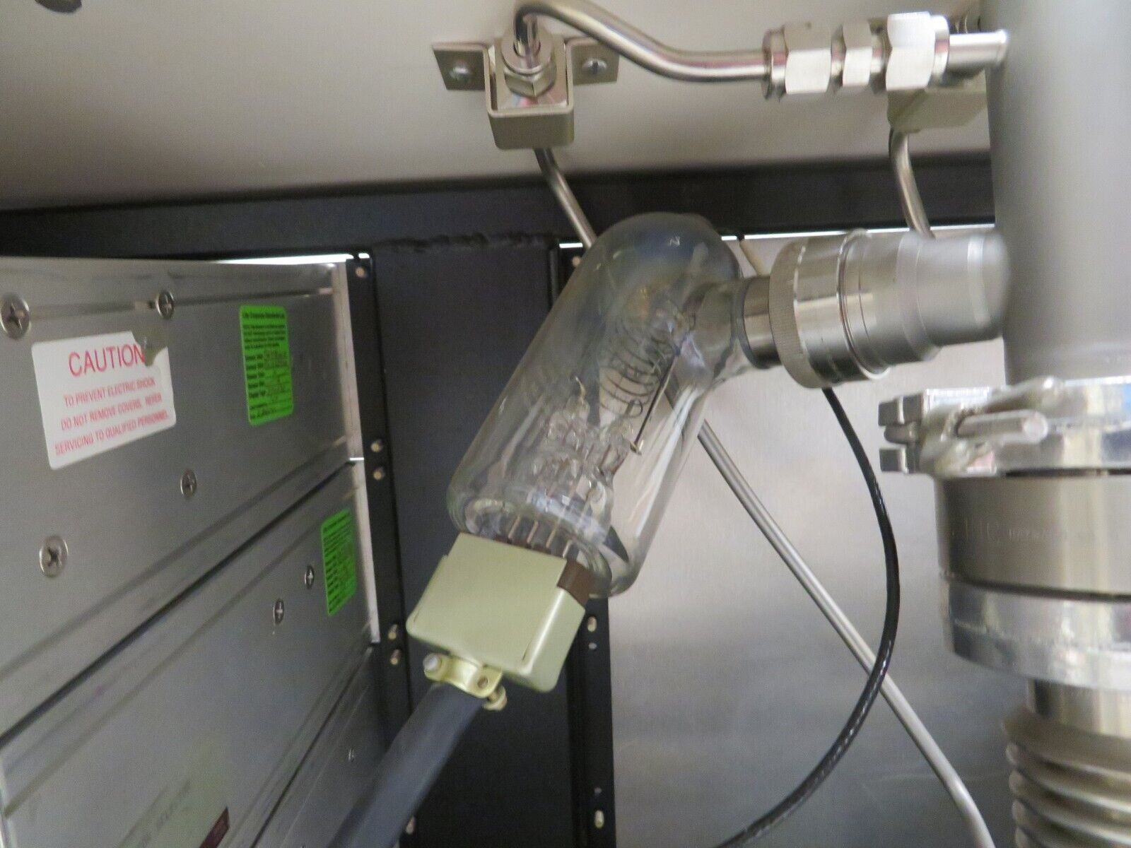 MKS Instruments PVS6B Portable Vacuum Calibration System 1000 & 10 Tor