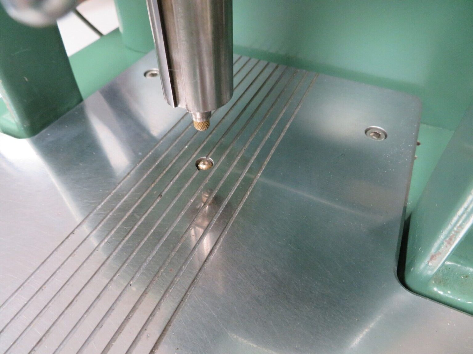 Mahr Federal Model 130B24 04" Gage Block Comparator/Calibrator