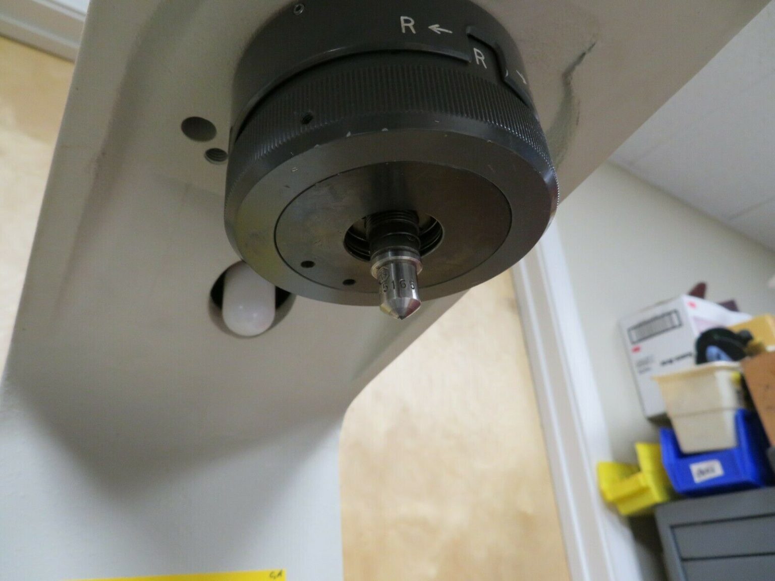 Mitutoyo Akashi ATKF1000 Twin Regular Superficial Rockwell Hardness Tester OV35 Bullseye