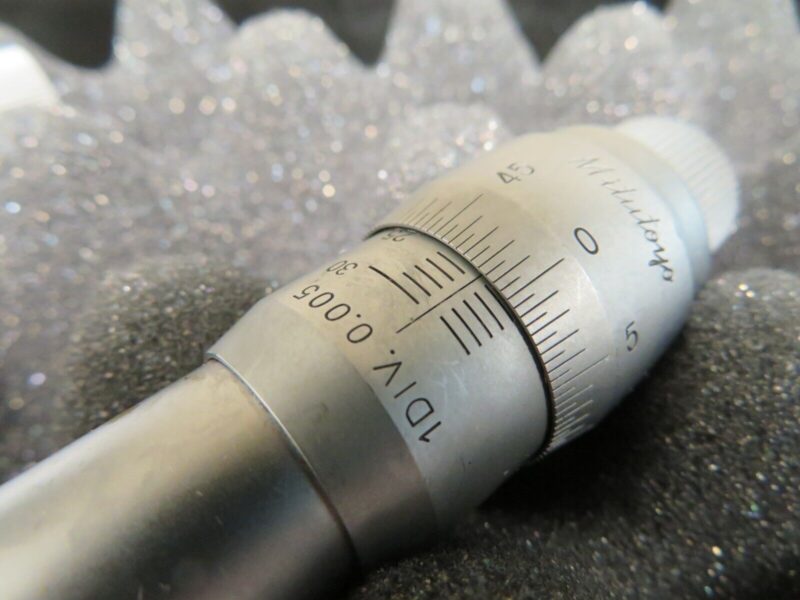 Mitutoyo Bore Micrometer 2030; 35 40 mm .005mm Intrimik Set PK34
