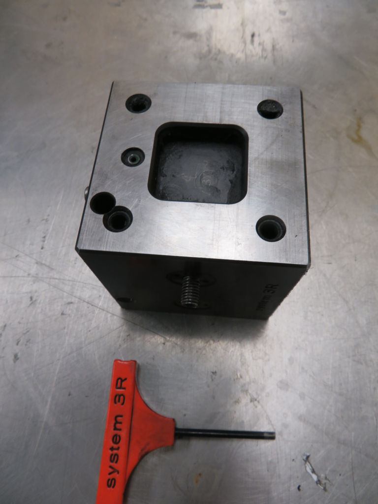 System 3R – Model 3r-321.46- Mini-Block – NW41 – Bullseye Calibration