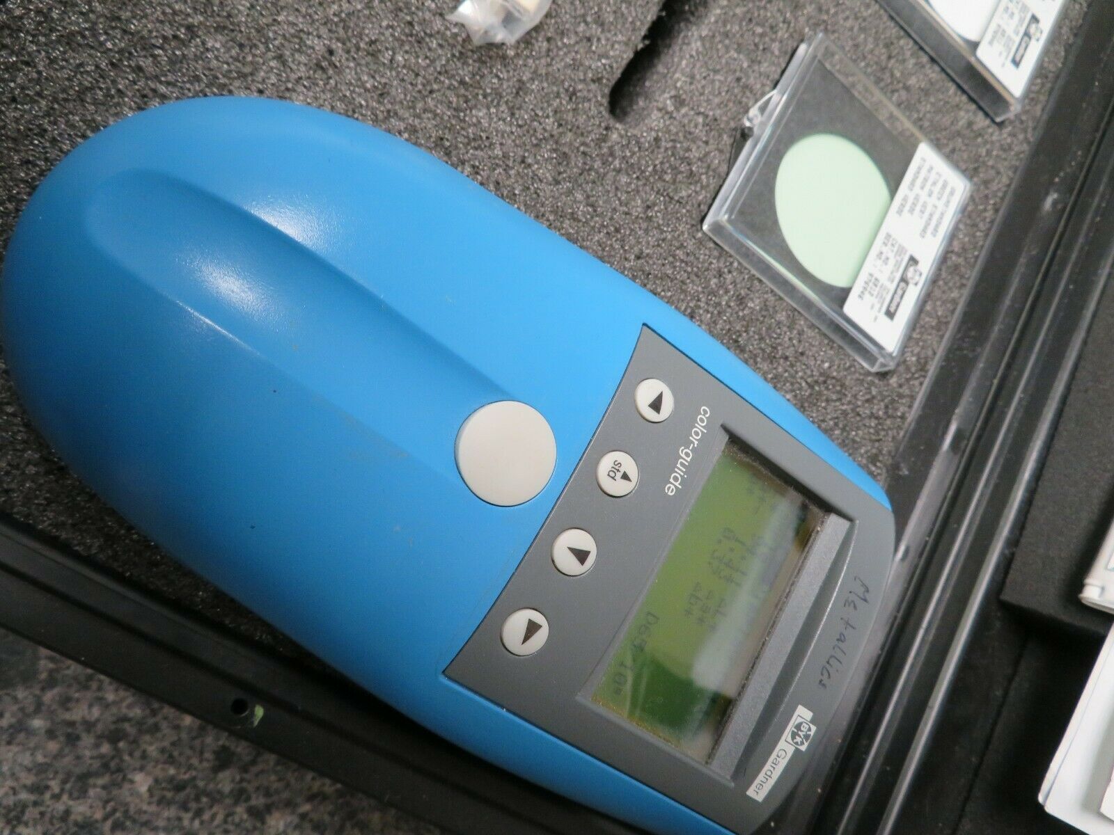 BYK Color Guide 45/0 Model 6800 Ergonomic Color/Gloss Meter OS67