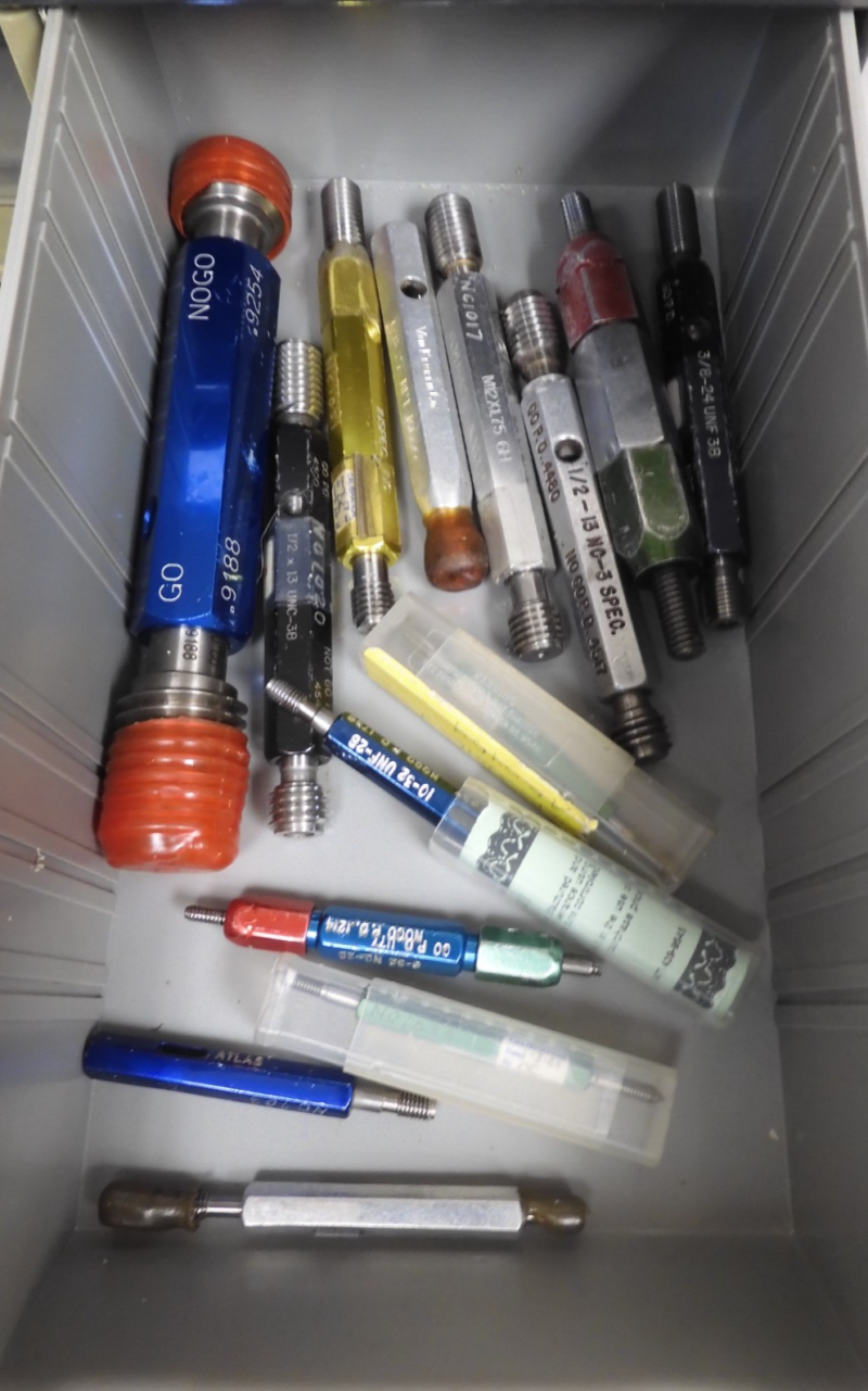 Benchtop cabinet with Thread Plug Gages - Approx. 85 units - Working - QA31 - Image 5