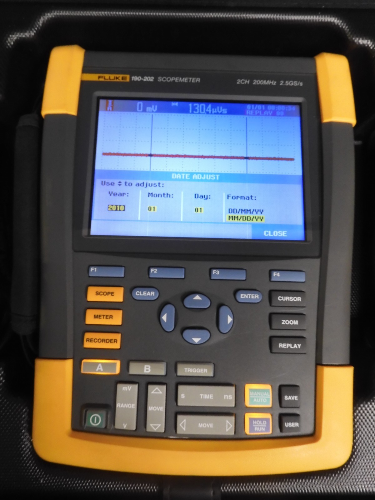 Fluke - 190-202 -200MHz 2.5GS/s 2 channel Digital Oscilloscope/Scopemeter - QF58 - Image 3
