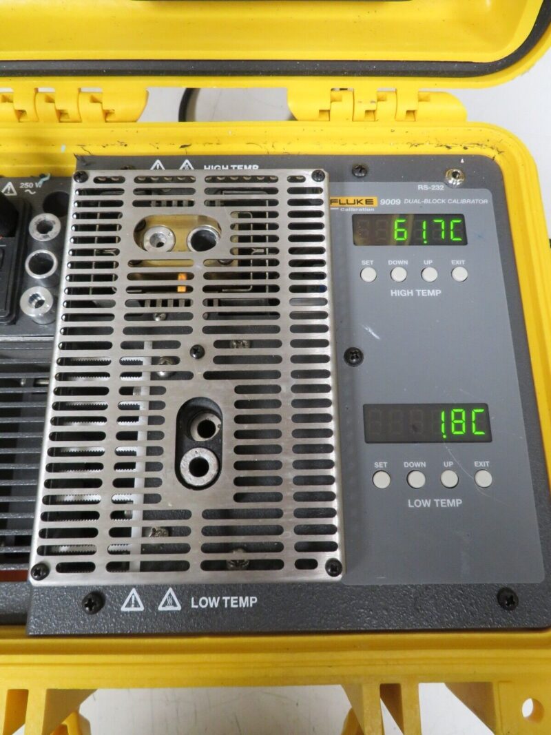 Fluke 9009 Calibration Industrial Dual Dry Well Block Calibrator 15C