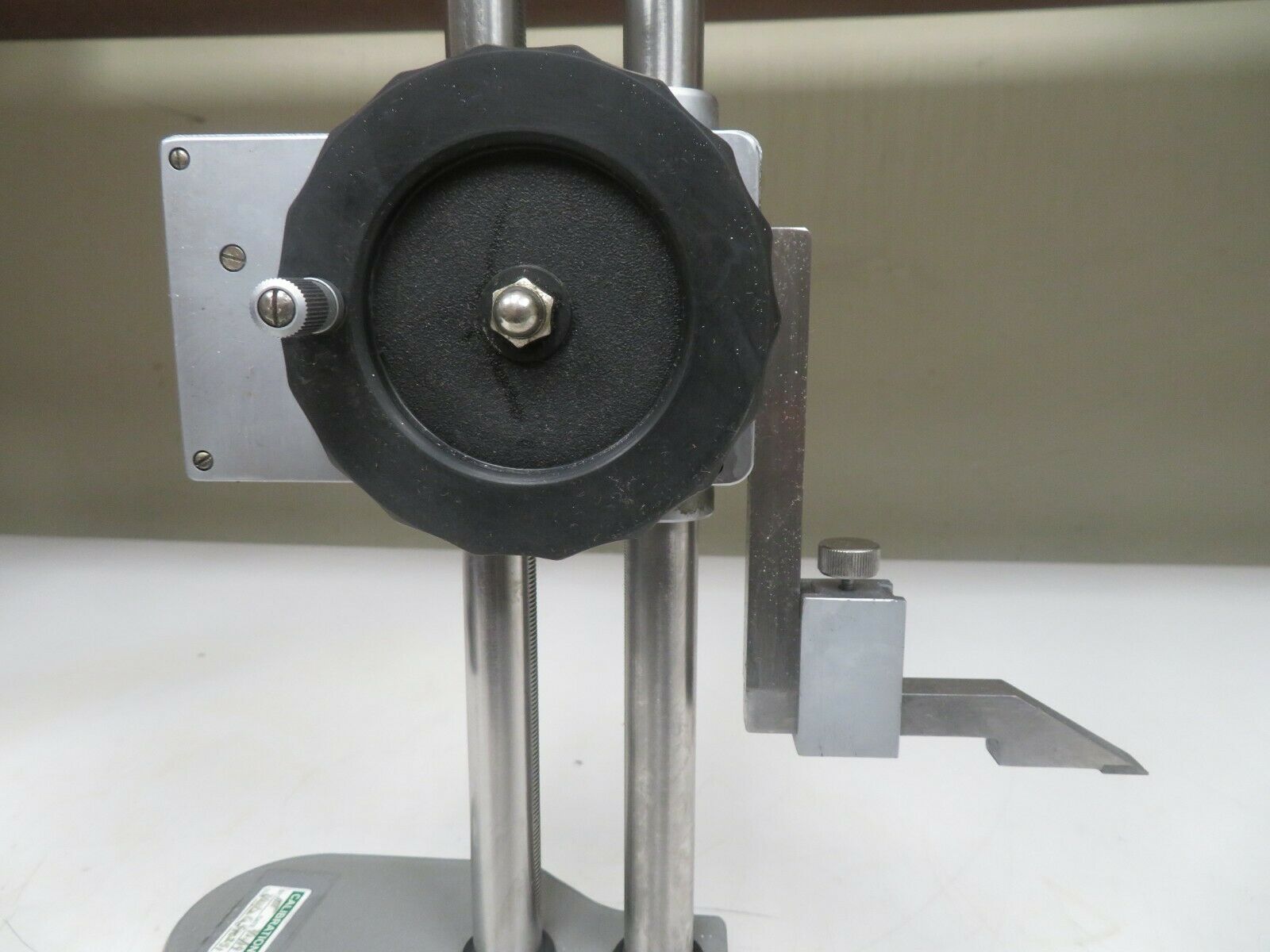 Fowler 012"/.001" Digimatic Dual Column Height Gage ON18 Bullseye