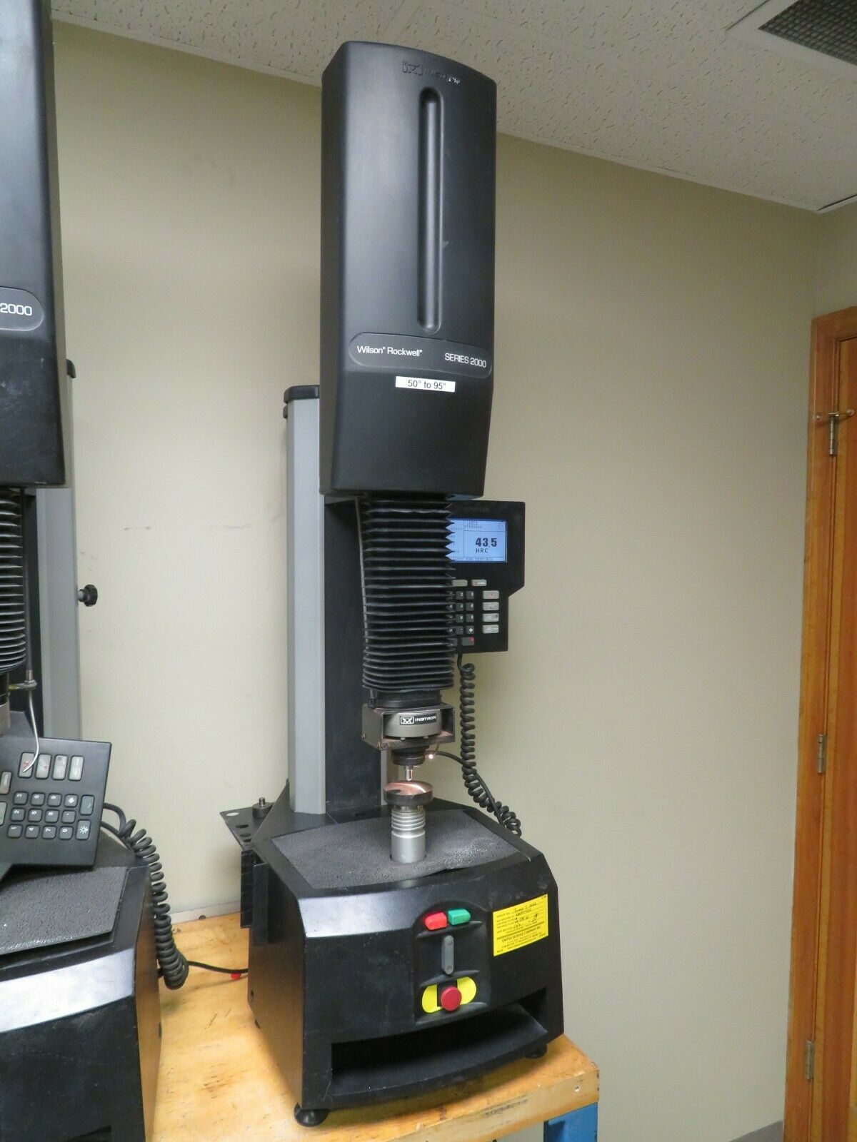 Instron Wilson Hardness Tester MDL 2002 Calibrated Reg/Superficial