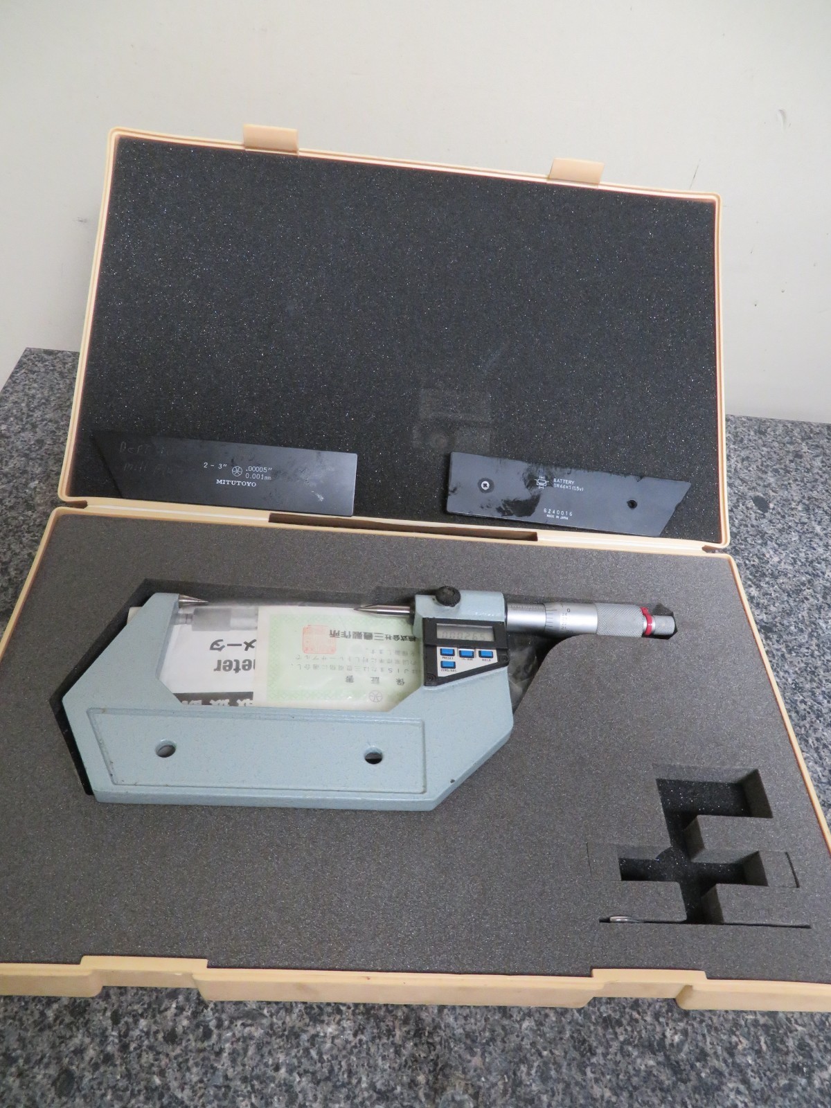 Mitutoyo 342-713 2 - 3" .00005" Point Micrometer QE69
