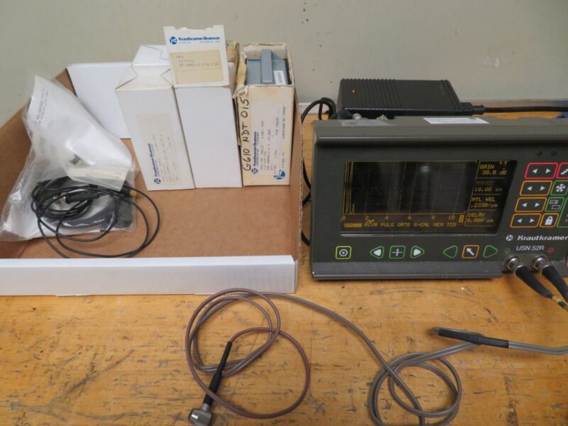 Krautkramer USN52R Ultrasonic Flaw Detector complete with Transducers MA1