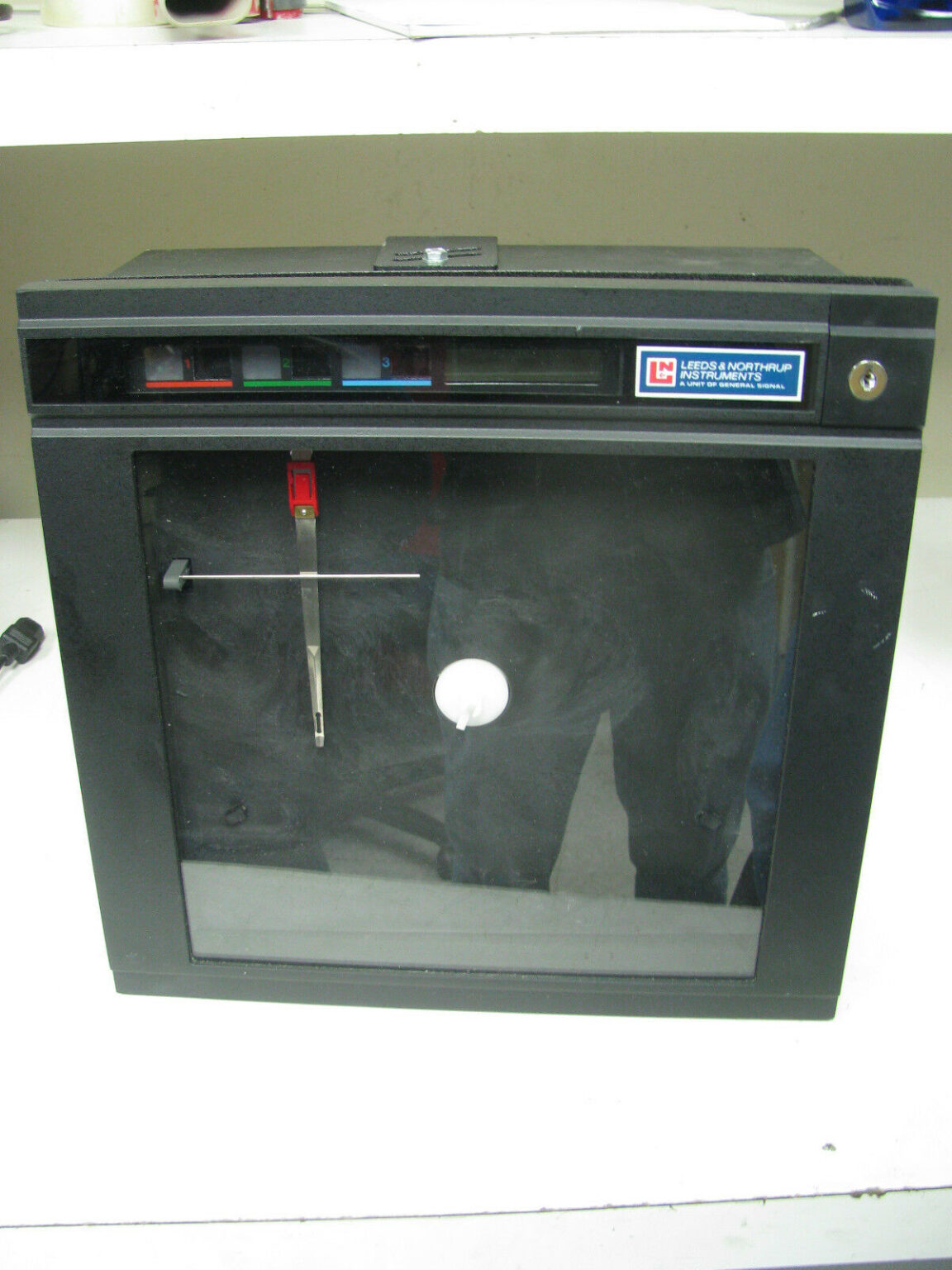 Leeds & Northrup Chart Recorder mdl. 20111000 NN21 Bullseye