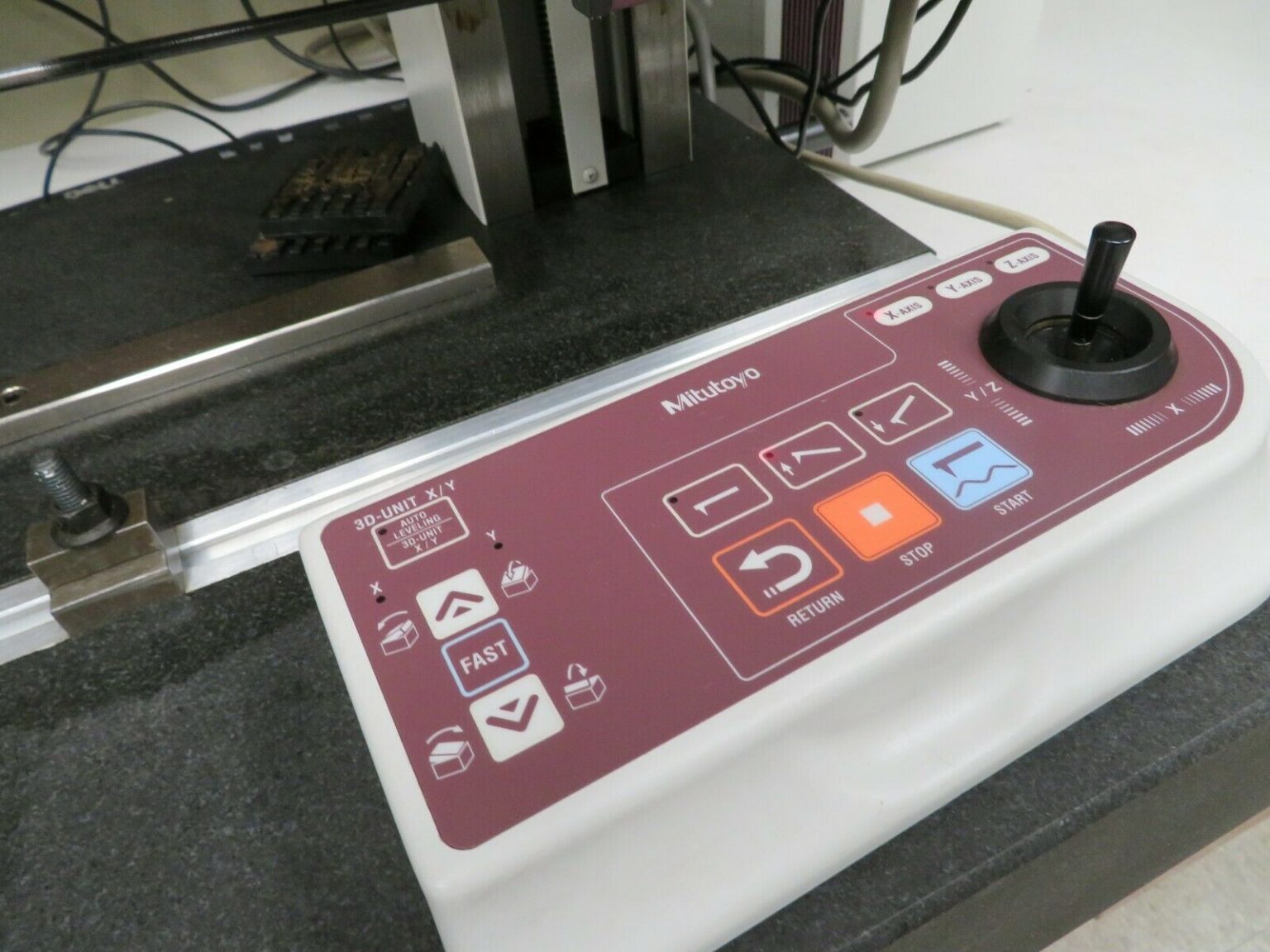 Mitutoyo CS3000 Formtracer Contour & Surface Roughness Measuring